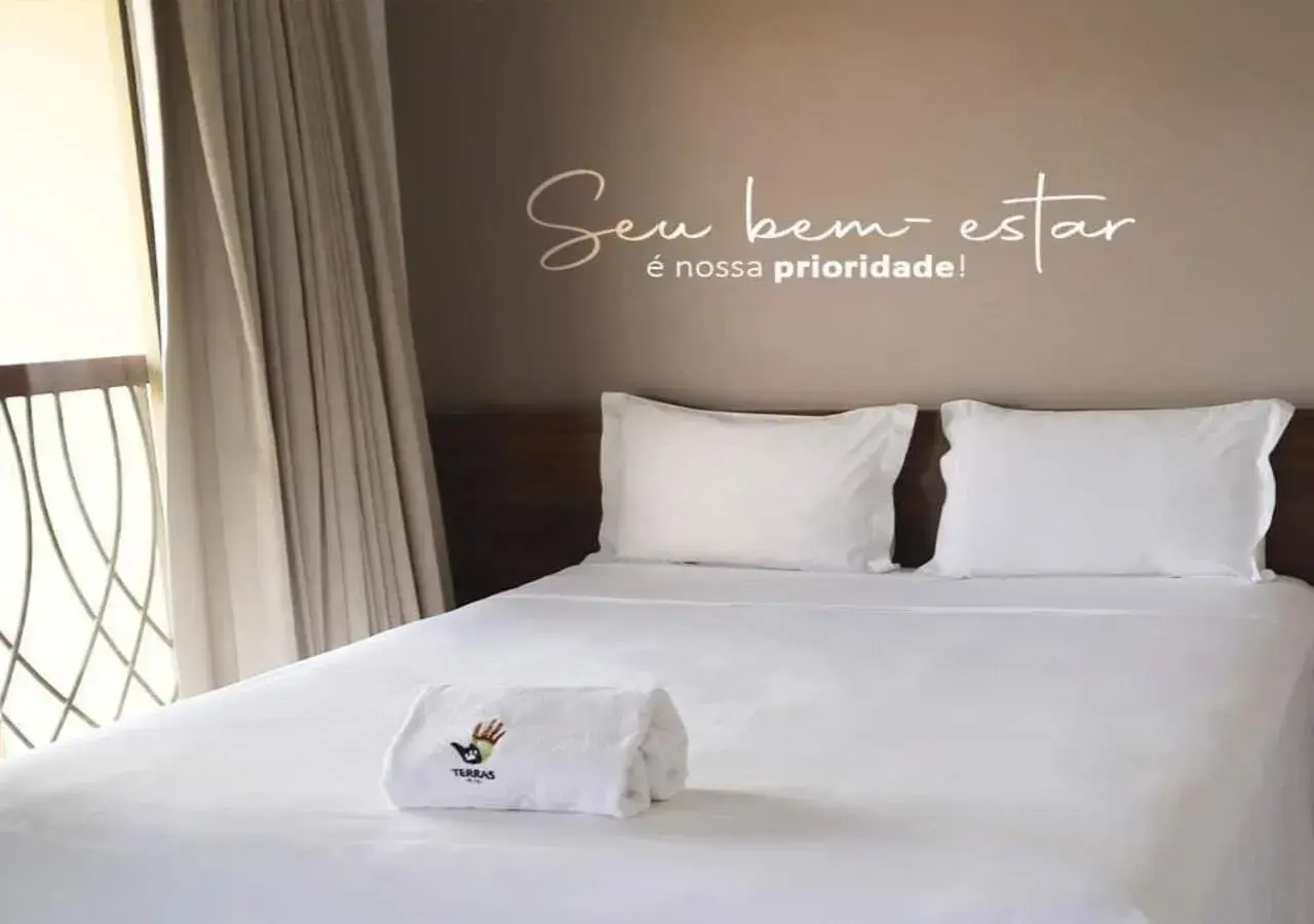 Deluxe Queen Room - single occupancy in Terras Hotel Deluxe Queen Room - single occupancy in Terras Hotel