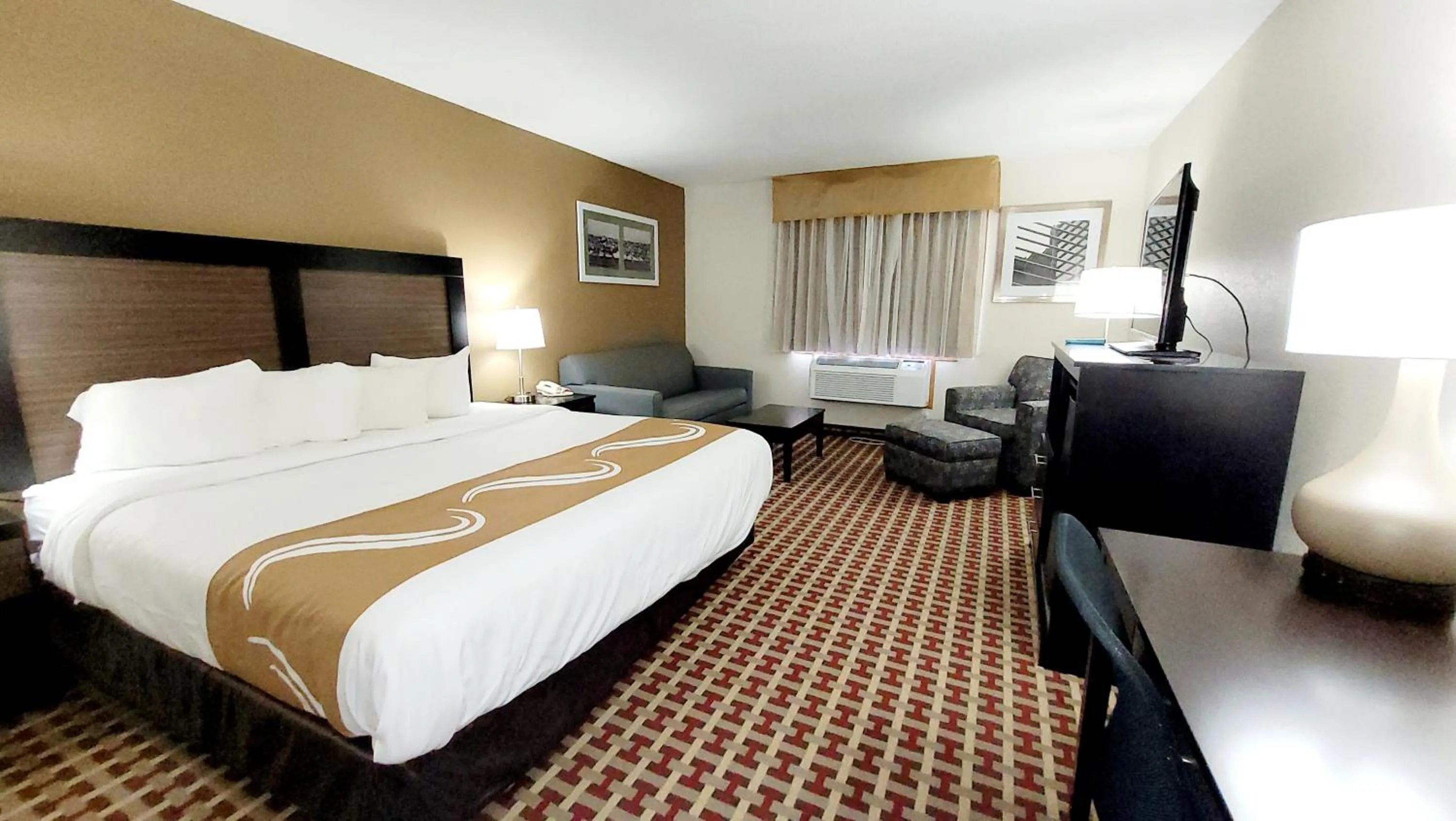 Bedroom, Bed in Quality Inn & Suites Marion