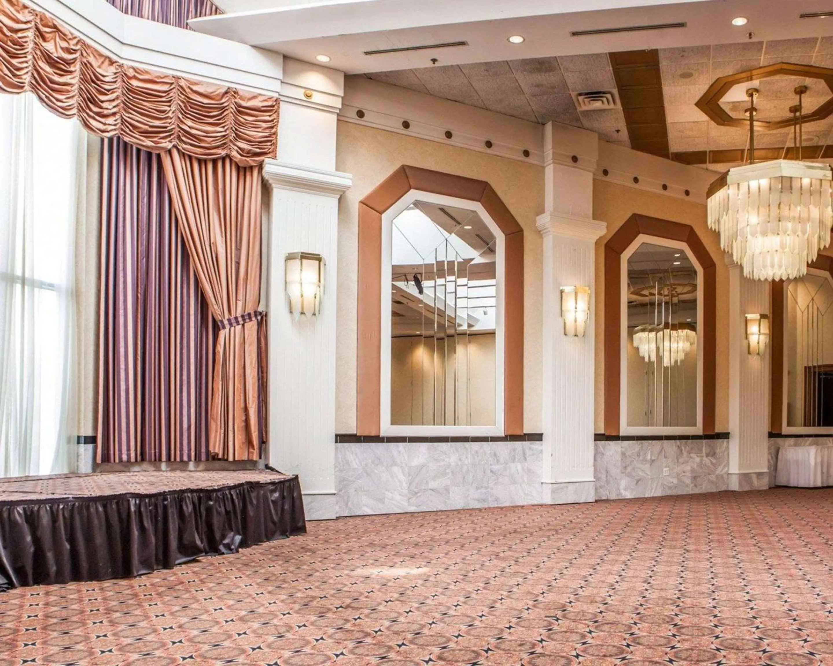 Meeting/conference room in Quality Inn & Suites Orland Park - Chicago