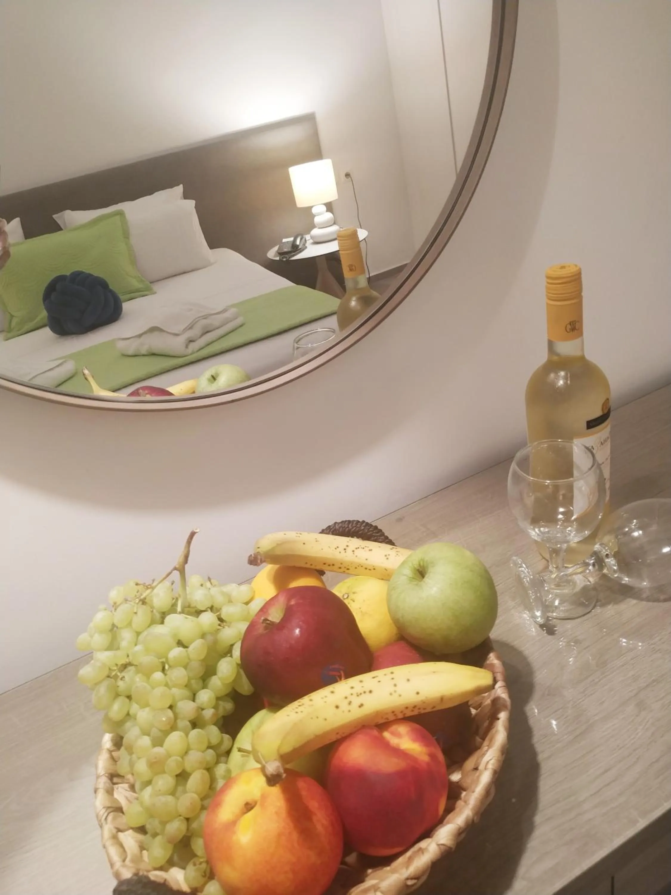 Food and drinks in MIRAGE city APARTMENTS