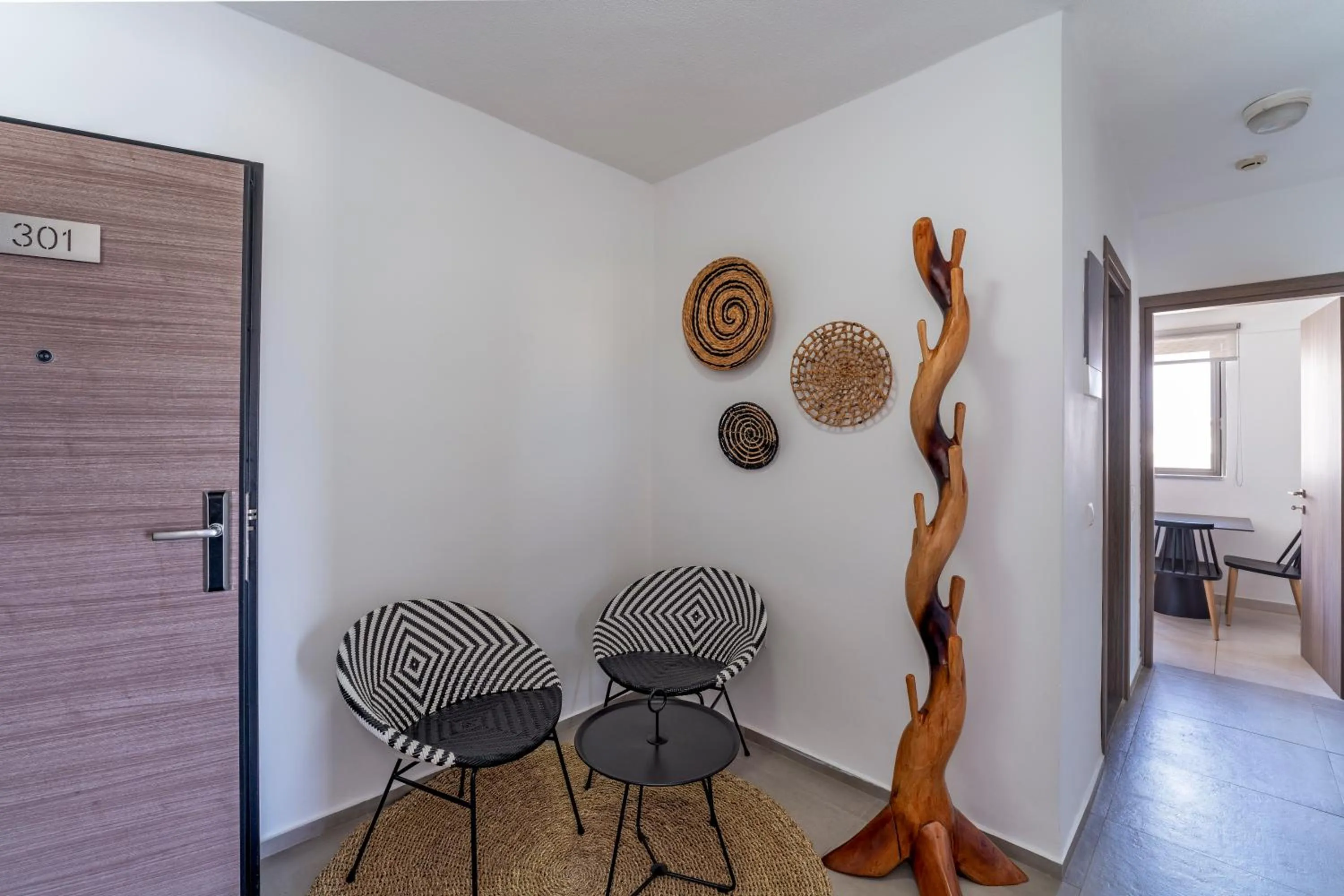 MIRAGE city APARTMENTS