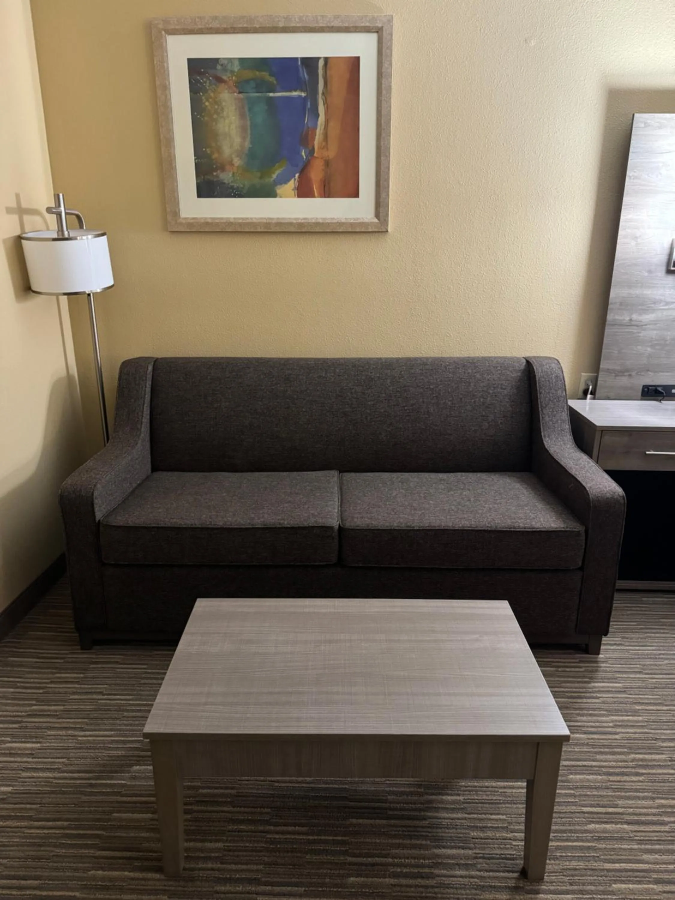 Seating area in Quality Inn Forsyth Decatur