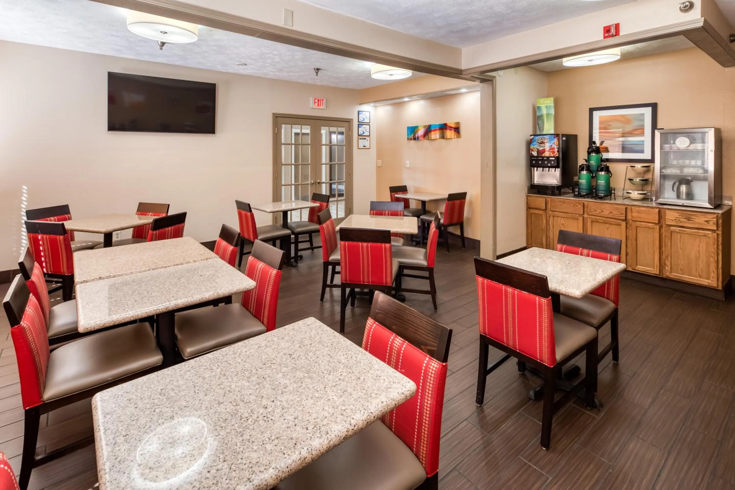 Breakfast in Quality Inn & Suites Springfield Southwest near I-72