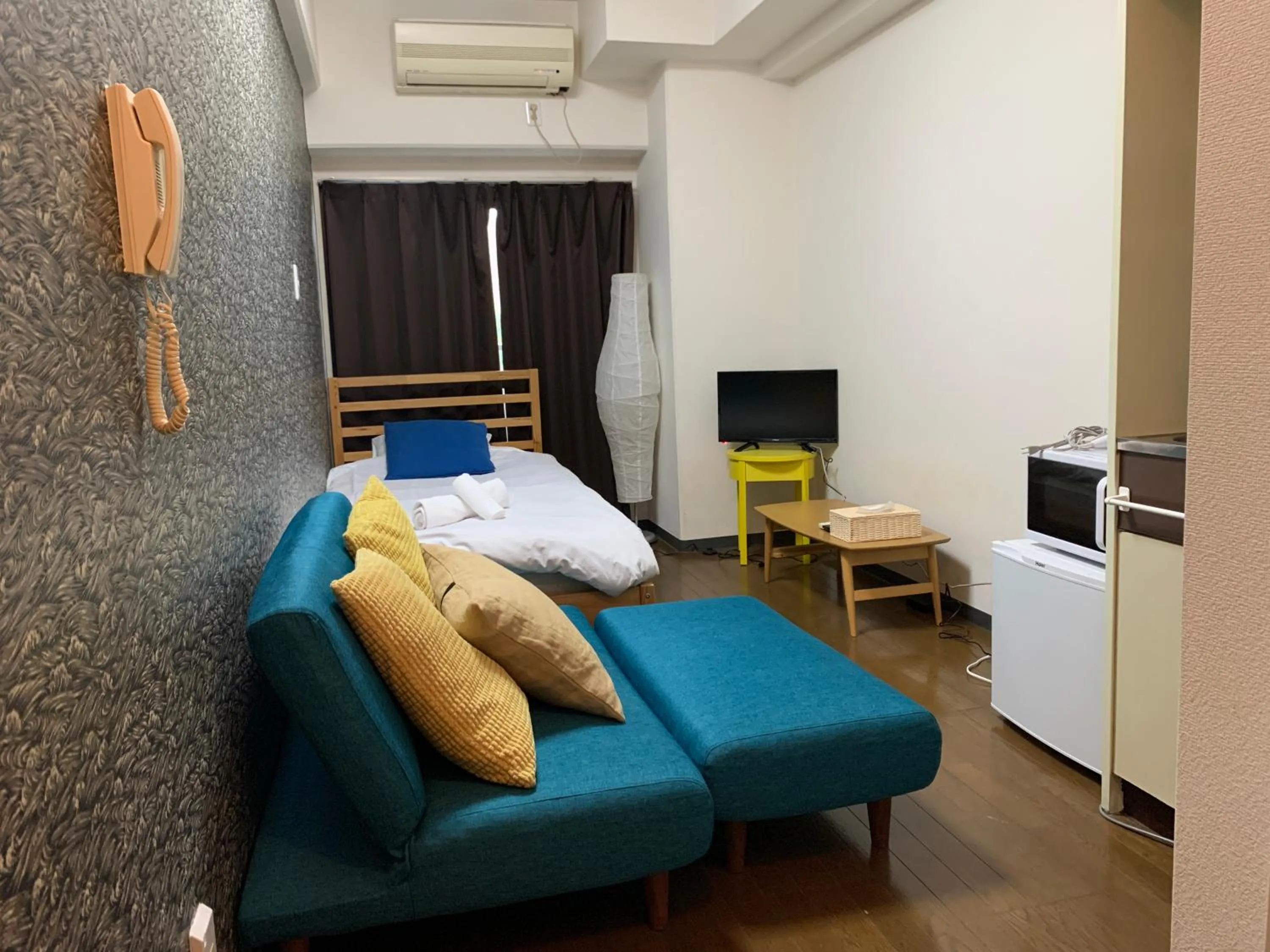 Photo of the whole room, Bed in Exsaison Shirokita 307