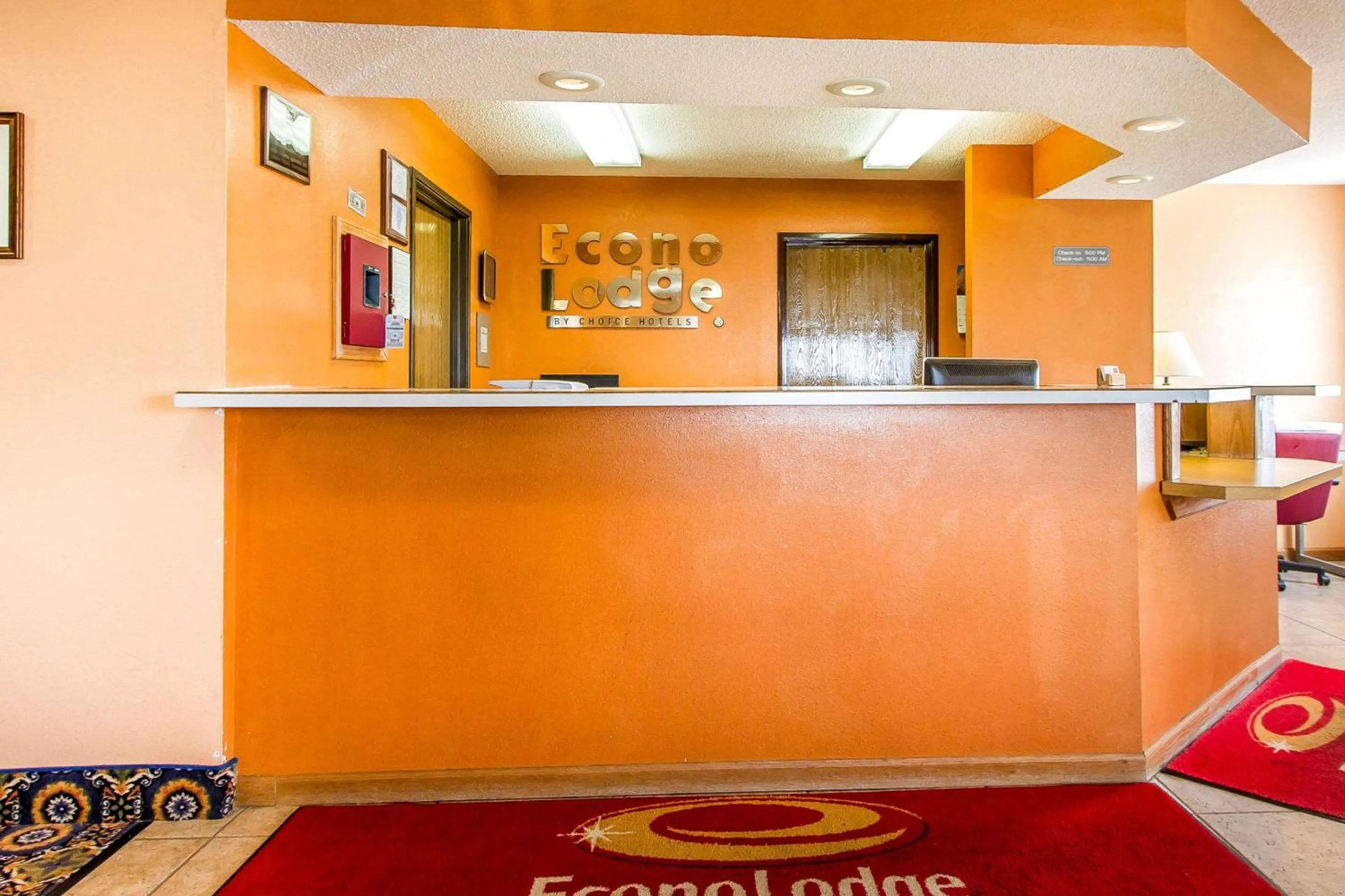 Lobby or reception in Econo Lodge Inn & Suites Pekin - Peoria Area