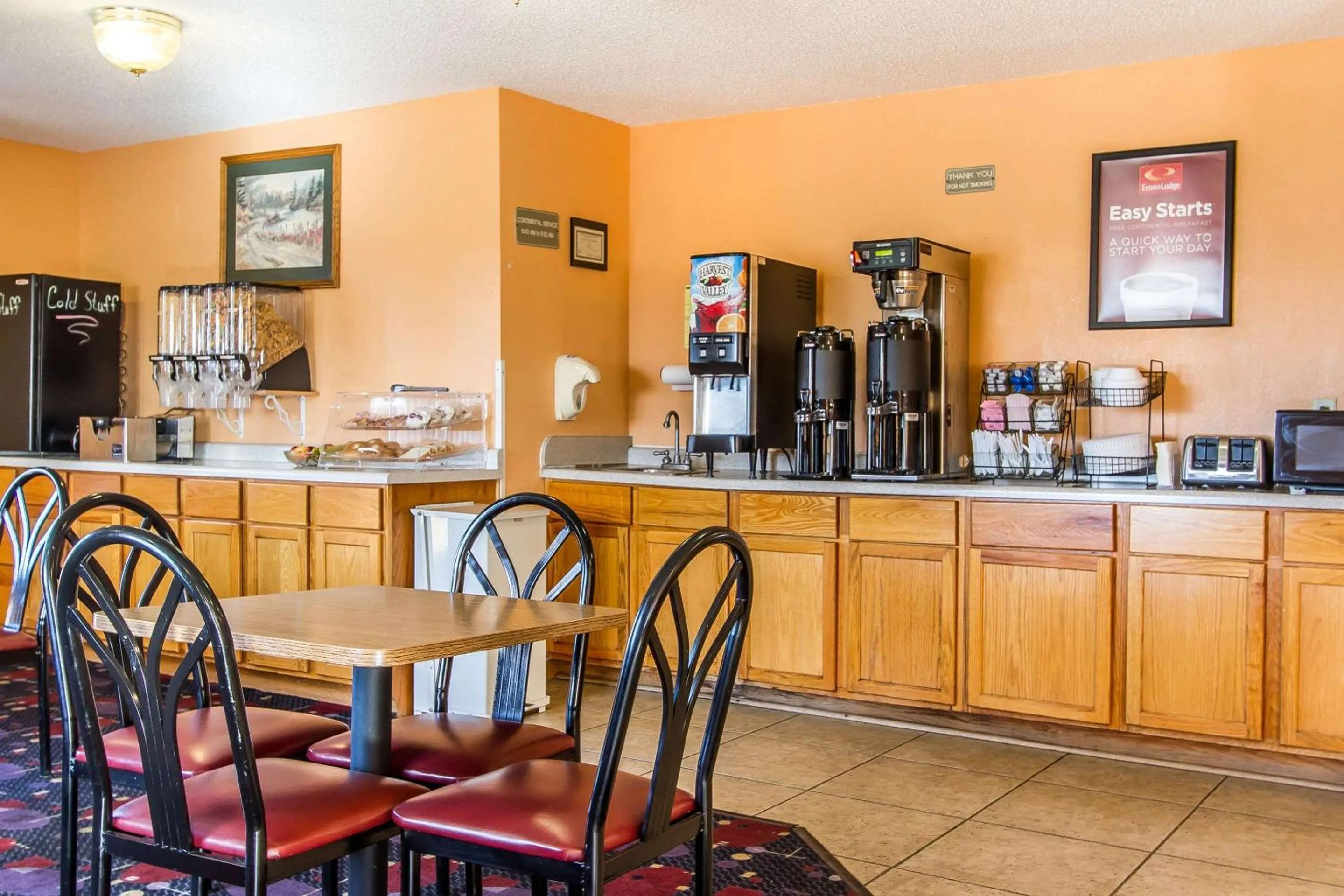 Restaurant/places to eat in Econo Lodge Inn & Suites Pekin - Peoria Area