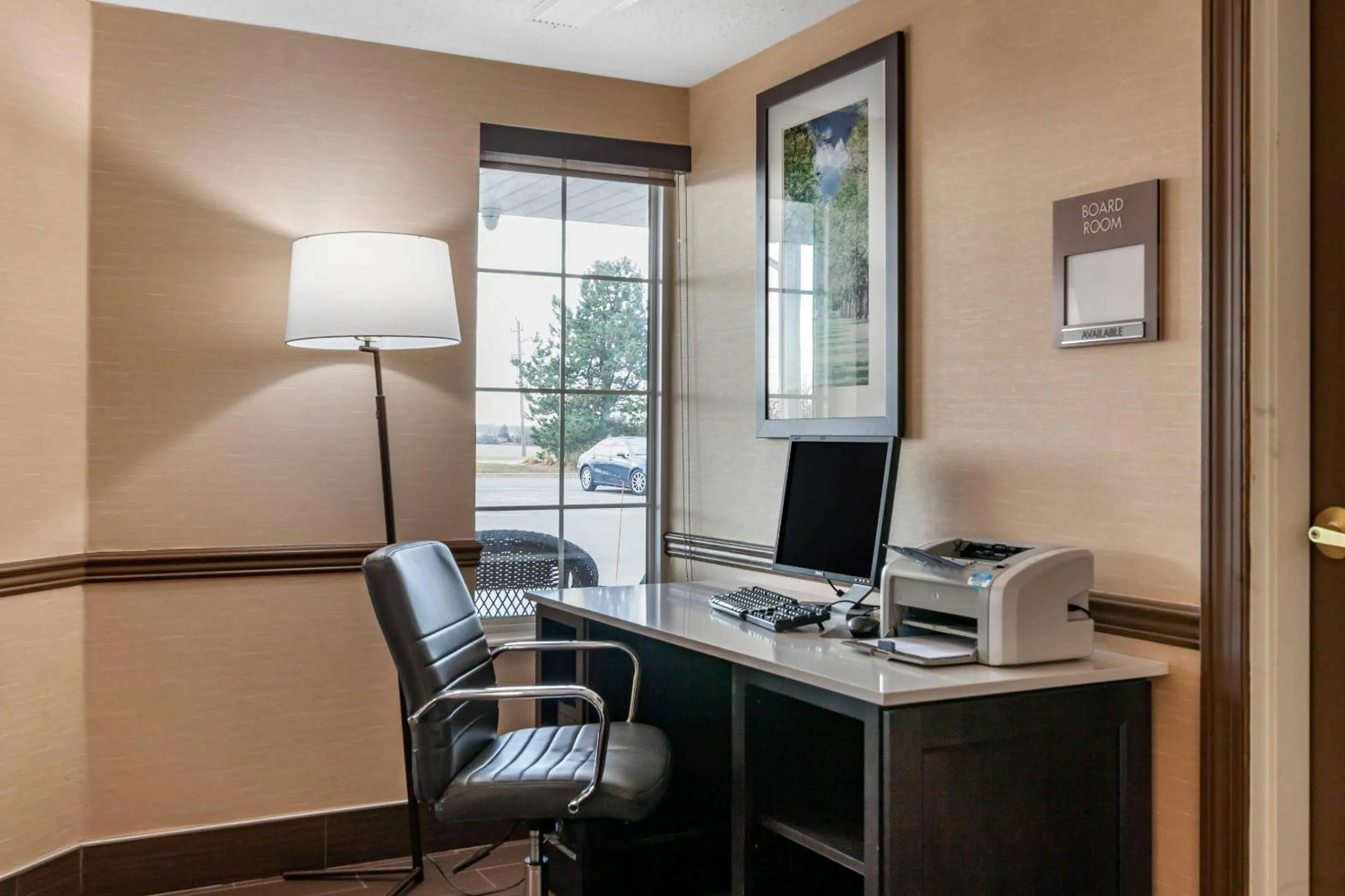 Business facilities in Comfort Inn & Suites Geneva- West Chicago
