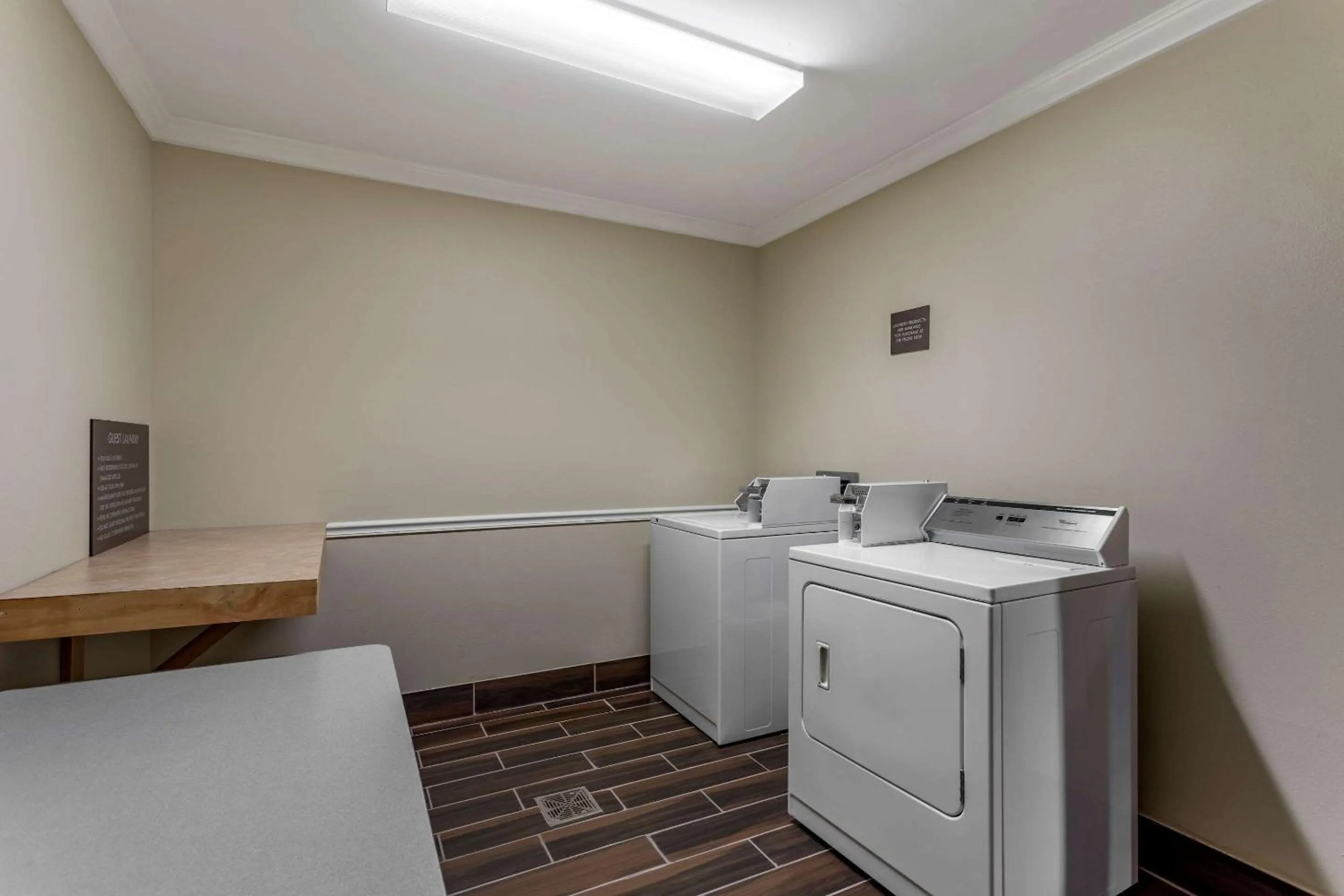 laundry in Comfort Inn & Suites Carbondale University Area