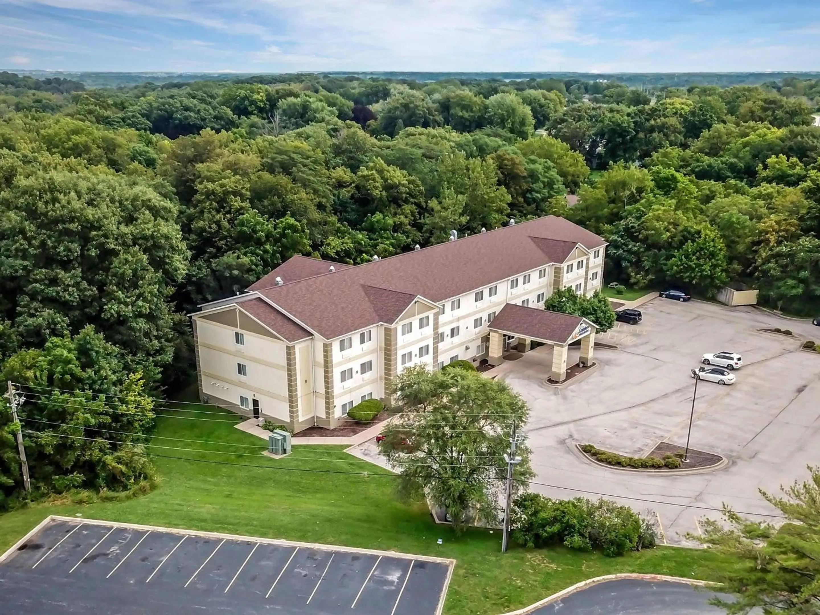 Property building in Comfort Inn & Suites East Moline near I-80