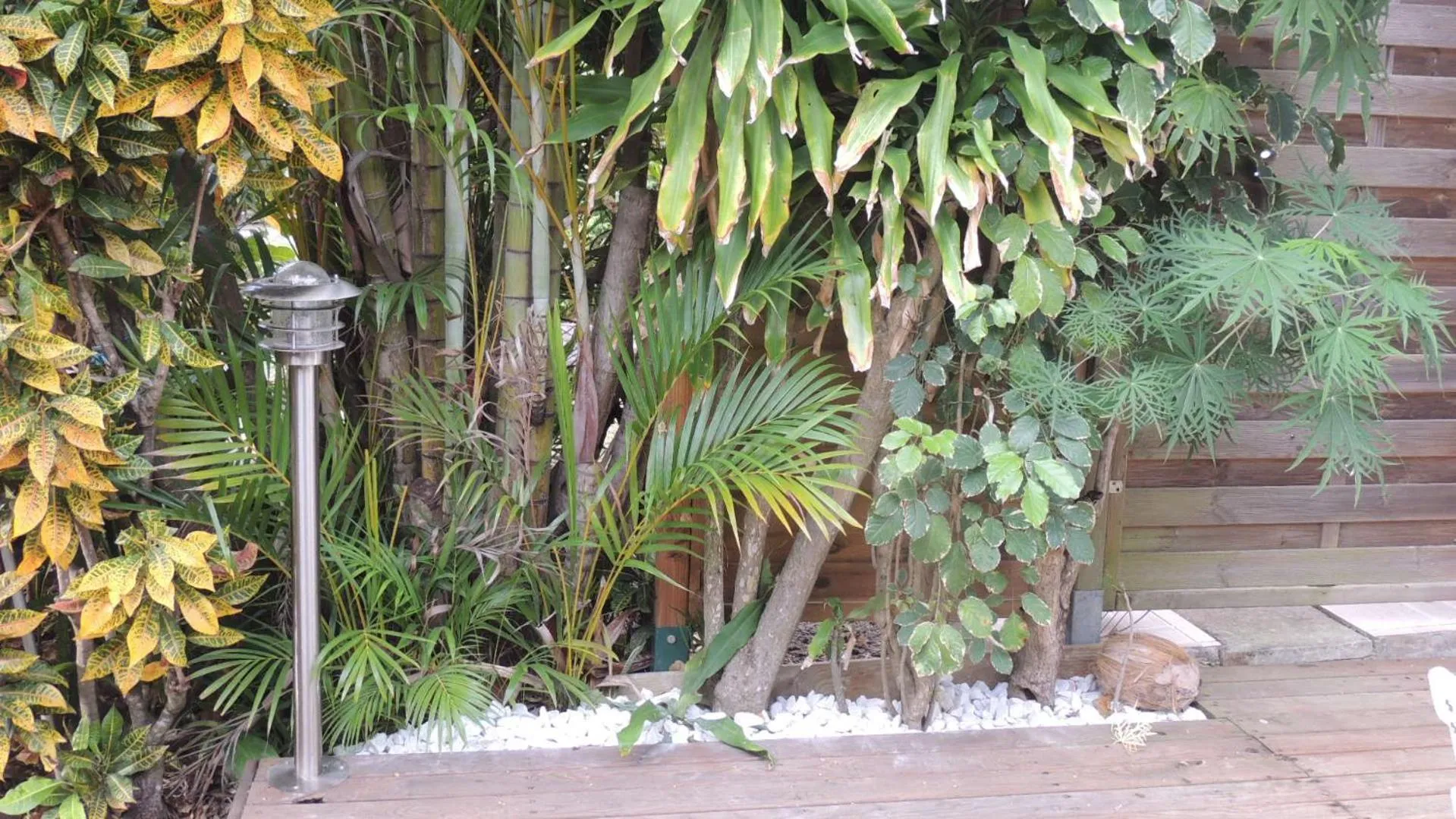 Property building in GIROFLE