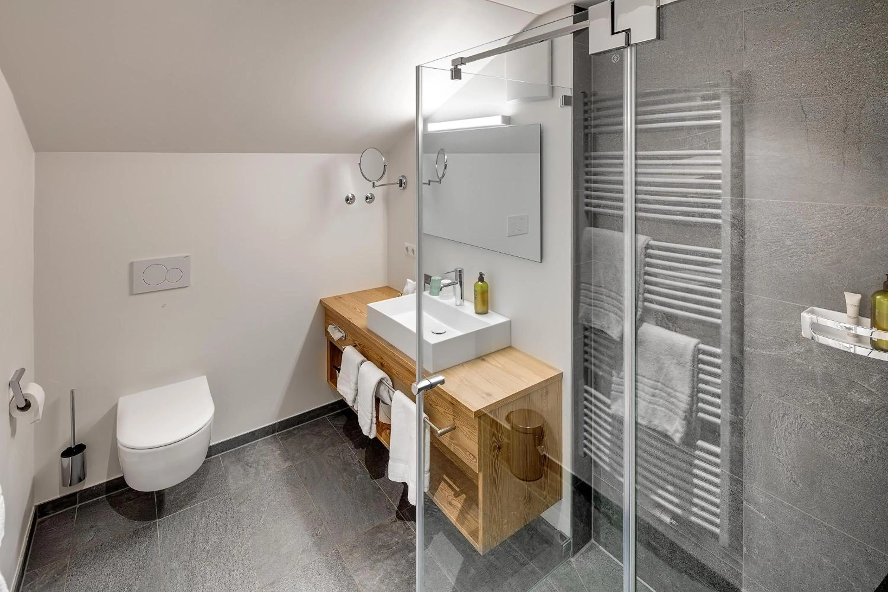 Bathroom in Hotel Kühberg