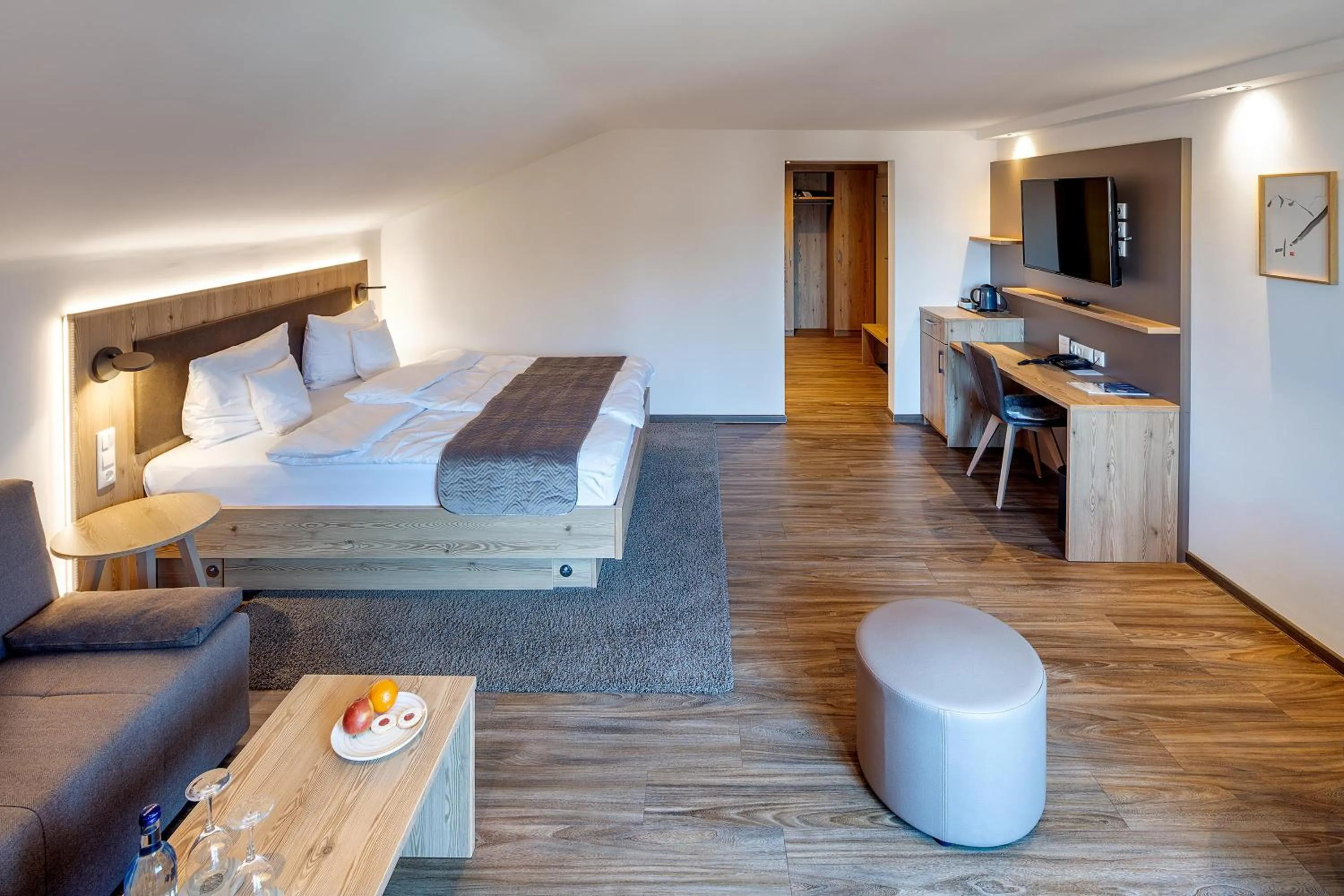 Photo of the whole room, Bed in Hotel Kühberg