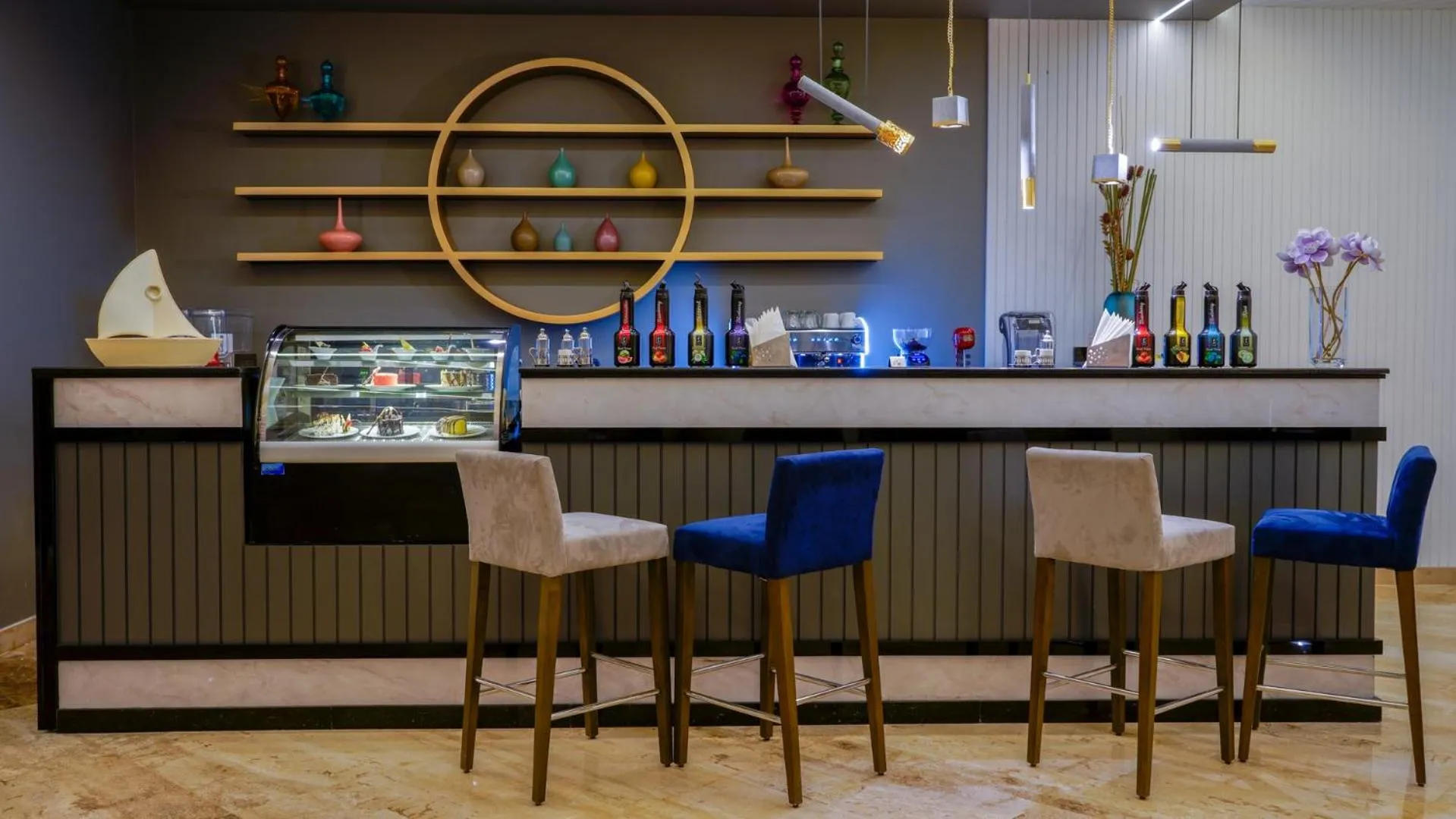 Lounge or bar in SeaVille Beach Hotel by Elite Hotels & Resorts