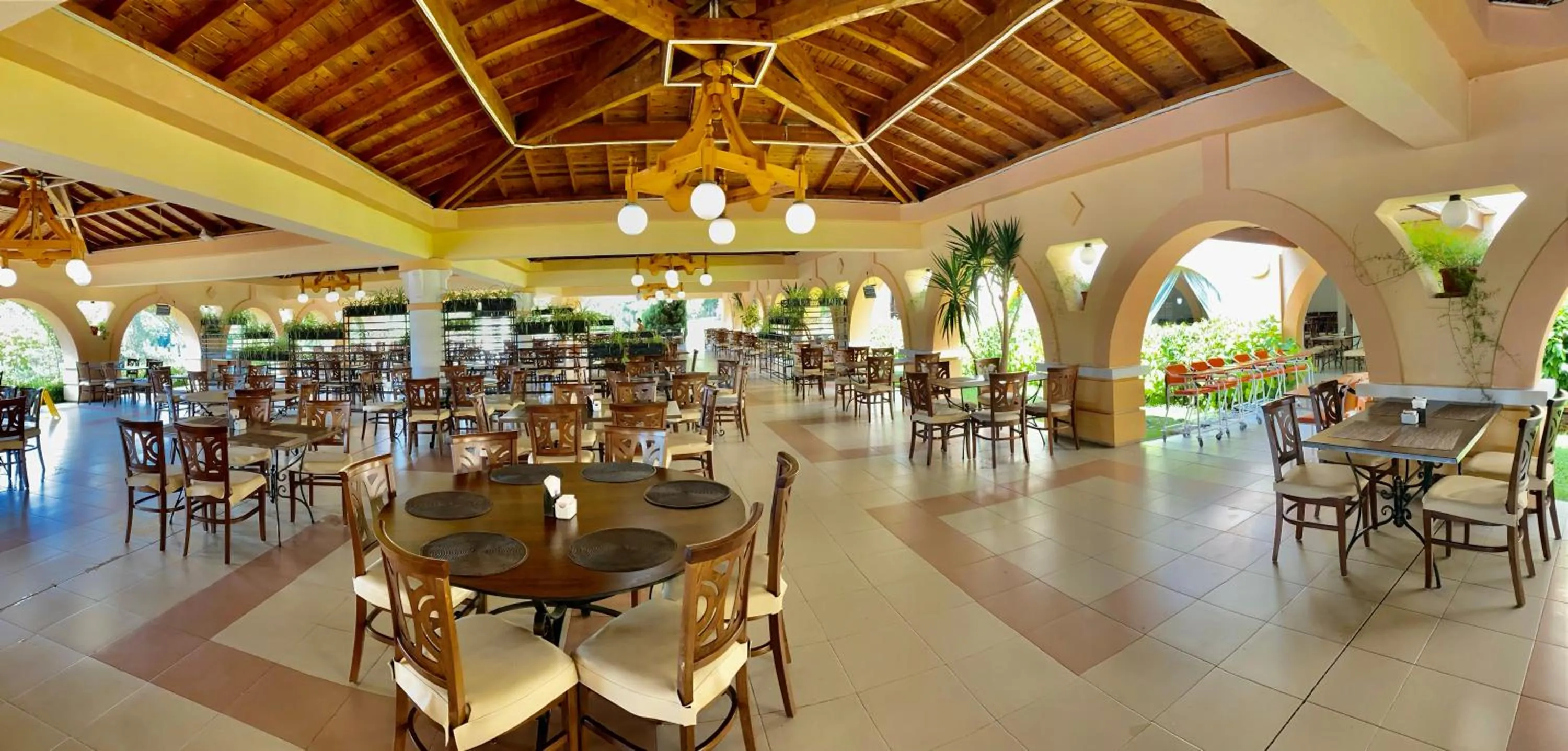Restaurant/places to eat in Duni Belleville - All Inclusive
