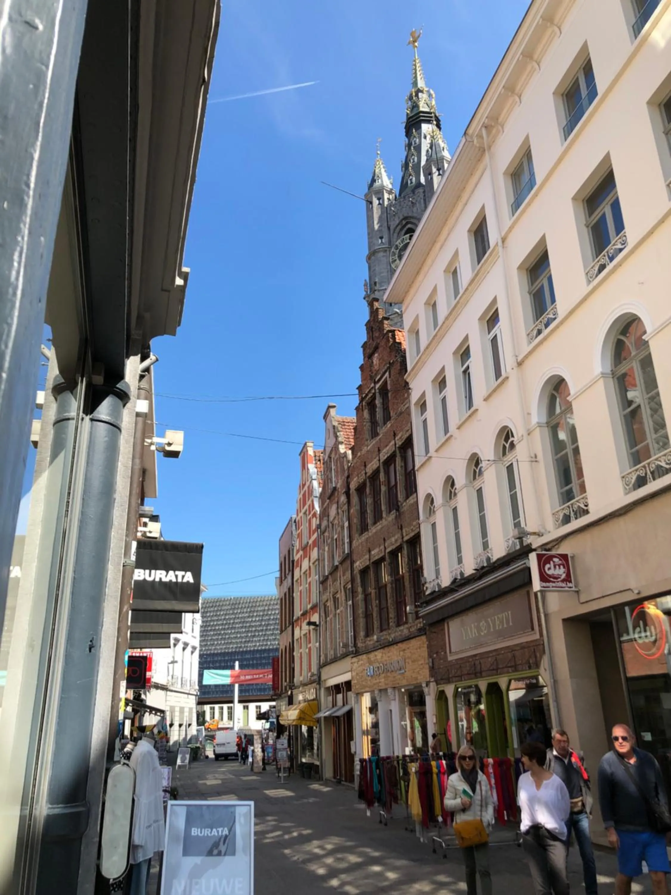 Facade/entrance in Merveilleux