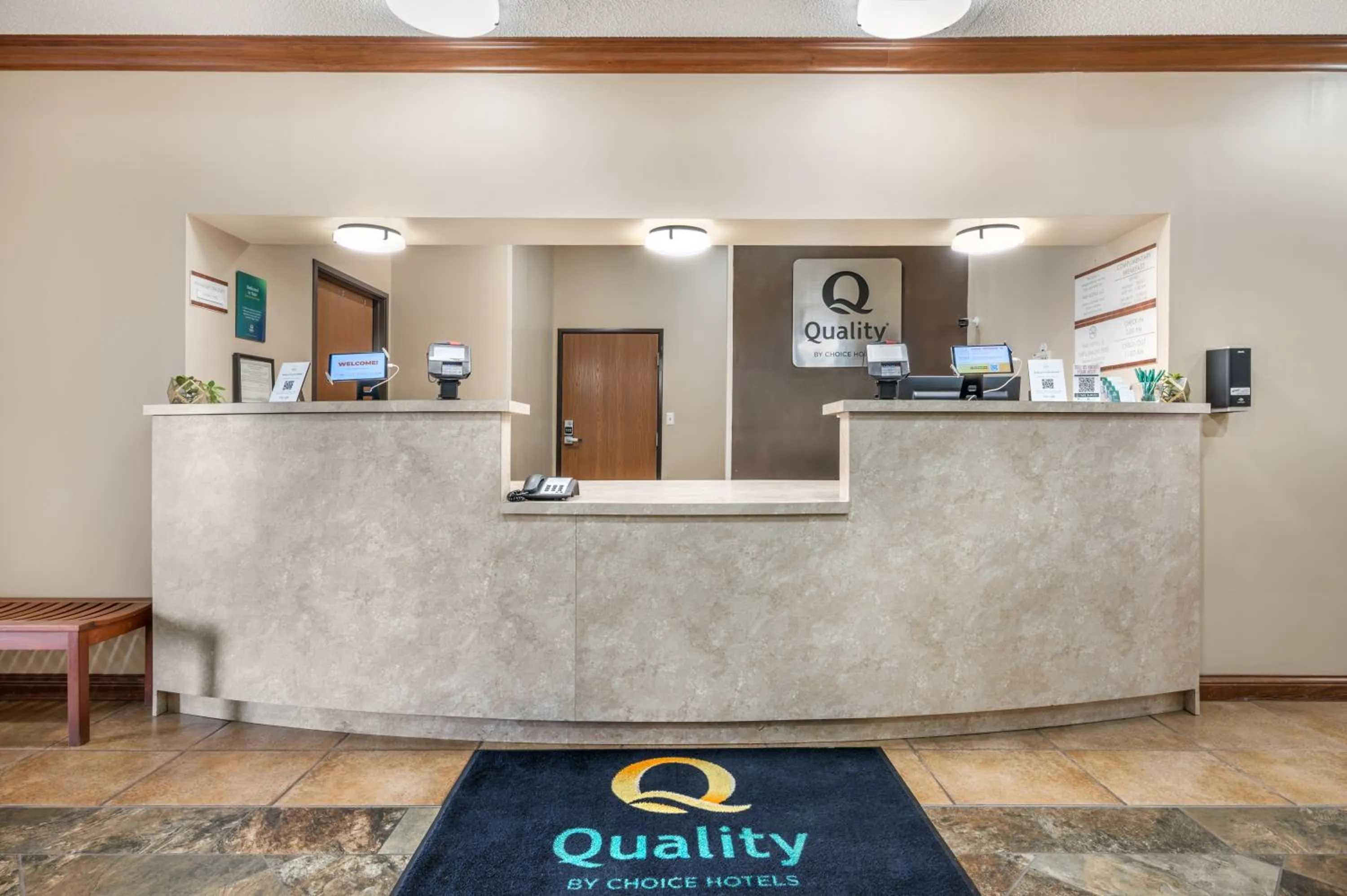Lobby or reception in Quality Inn & Suites Rockport-Owensboro North GOLD AWARD WINNER