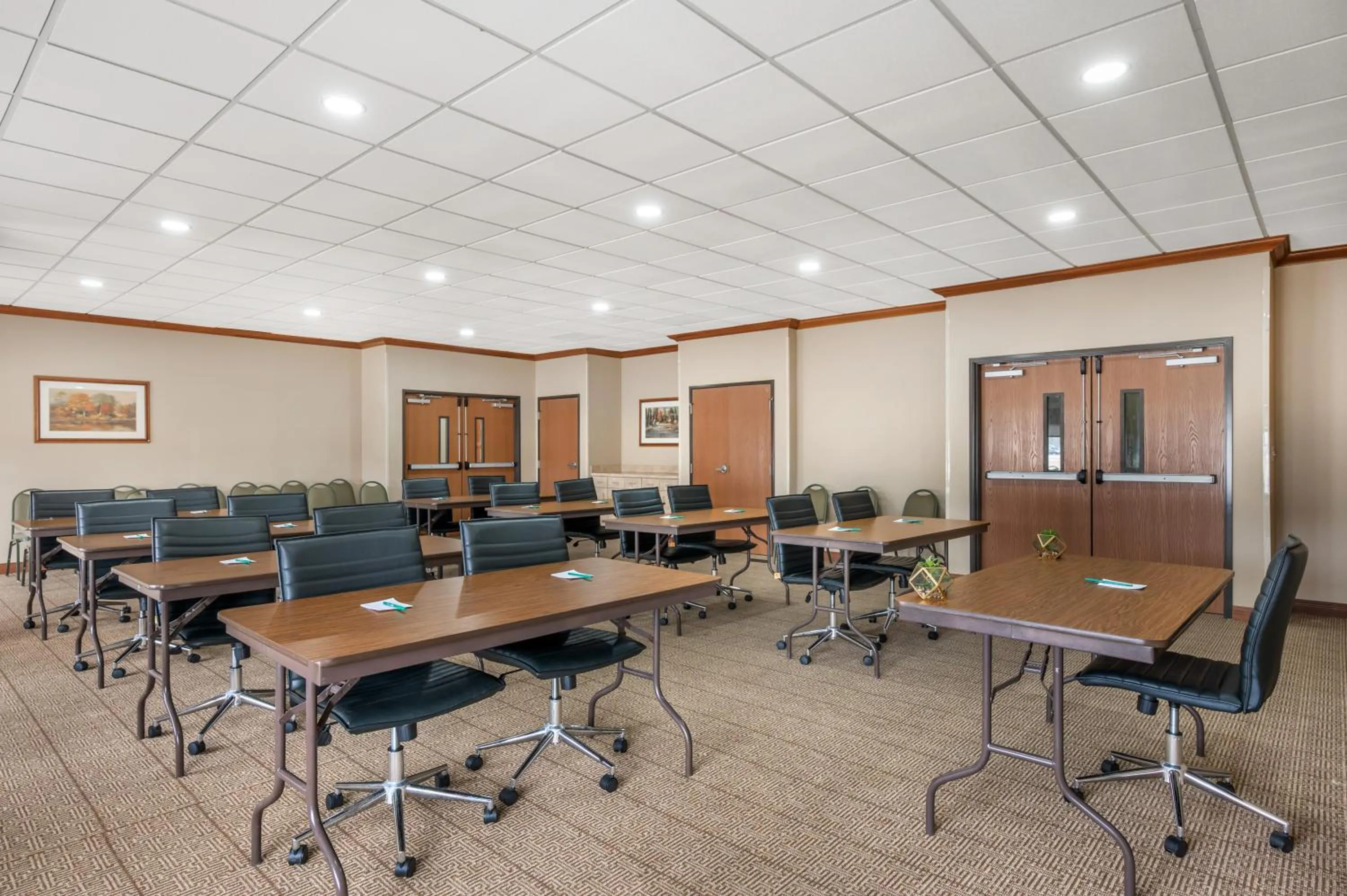 Meeting/conference room in Quality Inn & Suites Rockport-Owensboro North GOLD AWARD WINNER