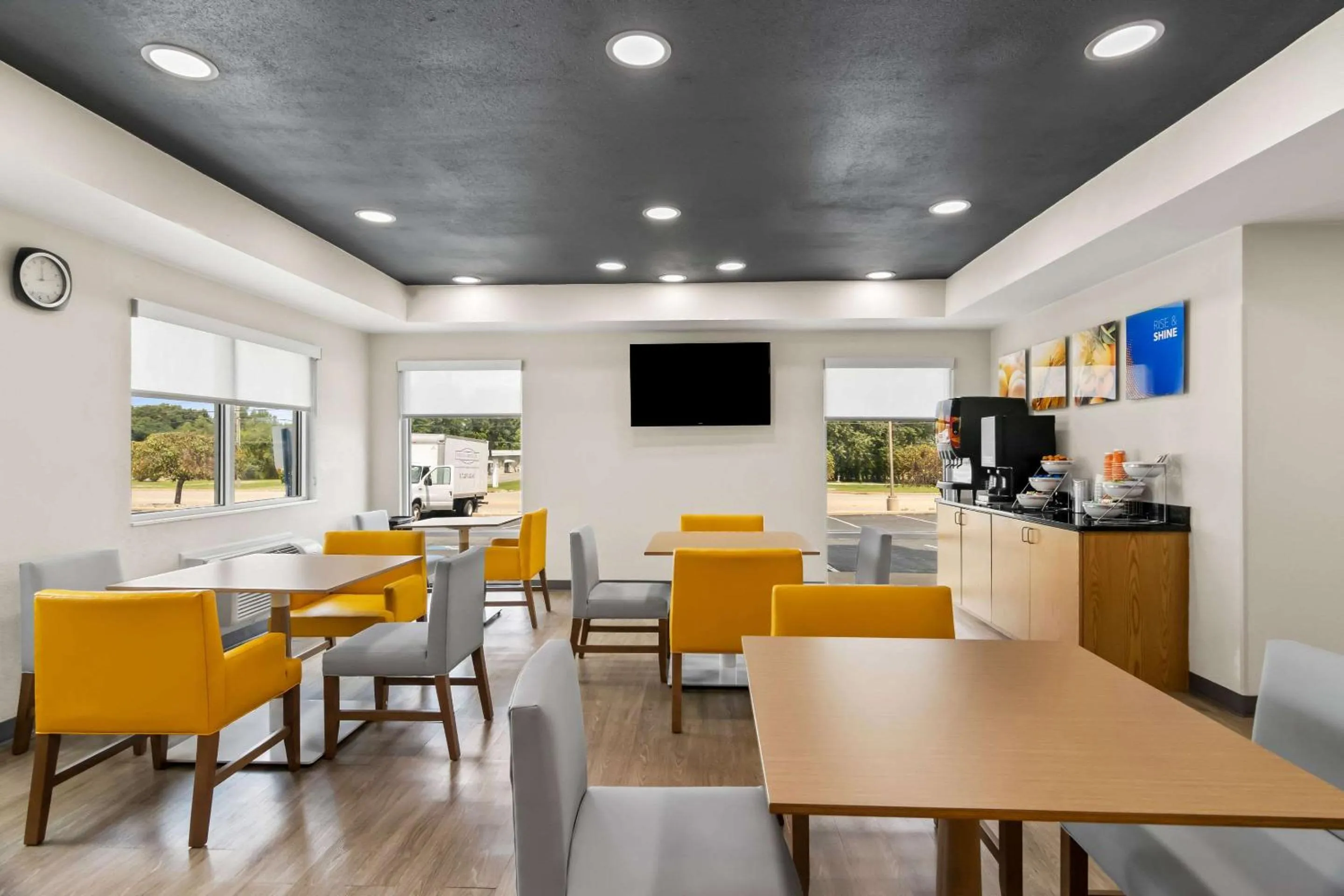 Breakfast in Comfort Inn Schereville