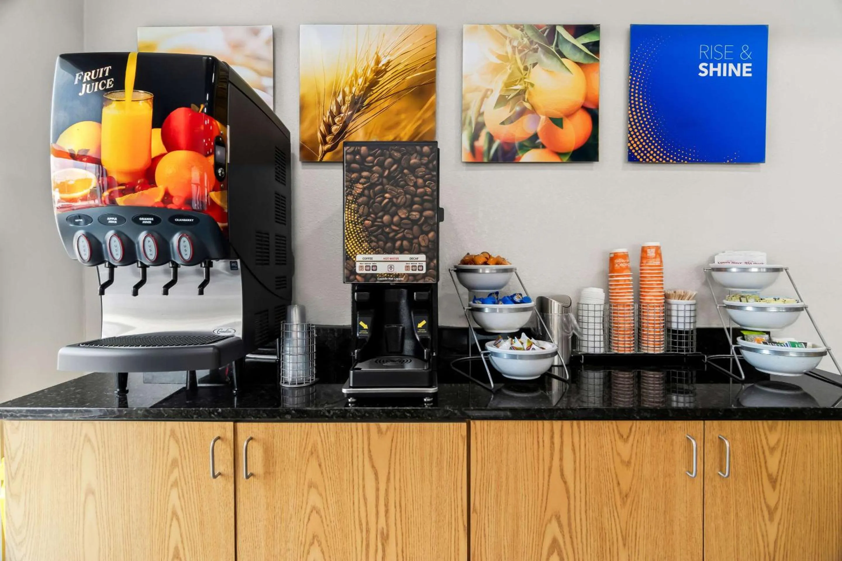 Breakfast in Comfort Inn Schereville