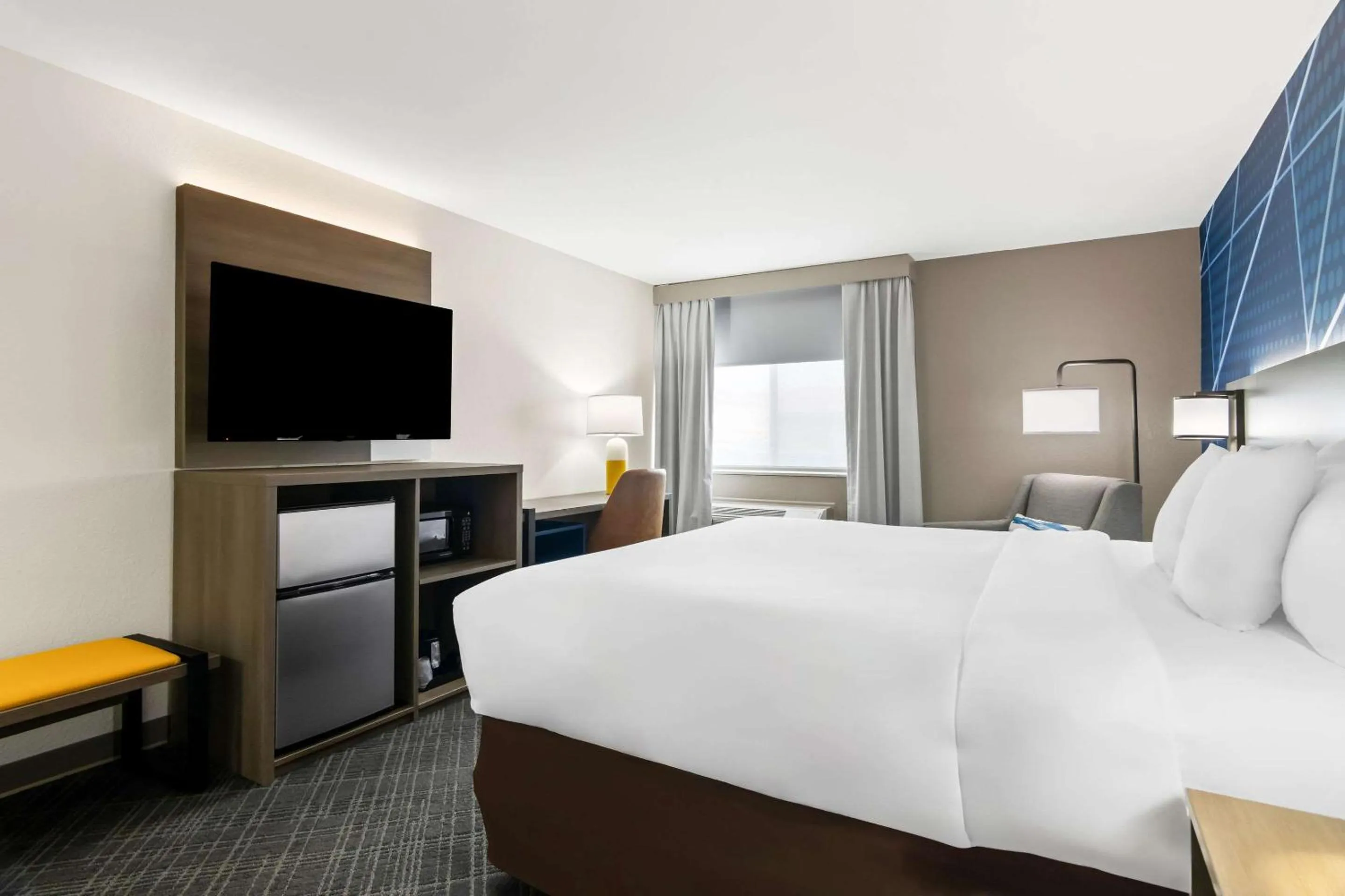 Bedroom, Bed in Comfort Inn Schereville