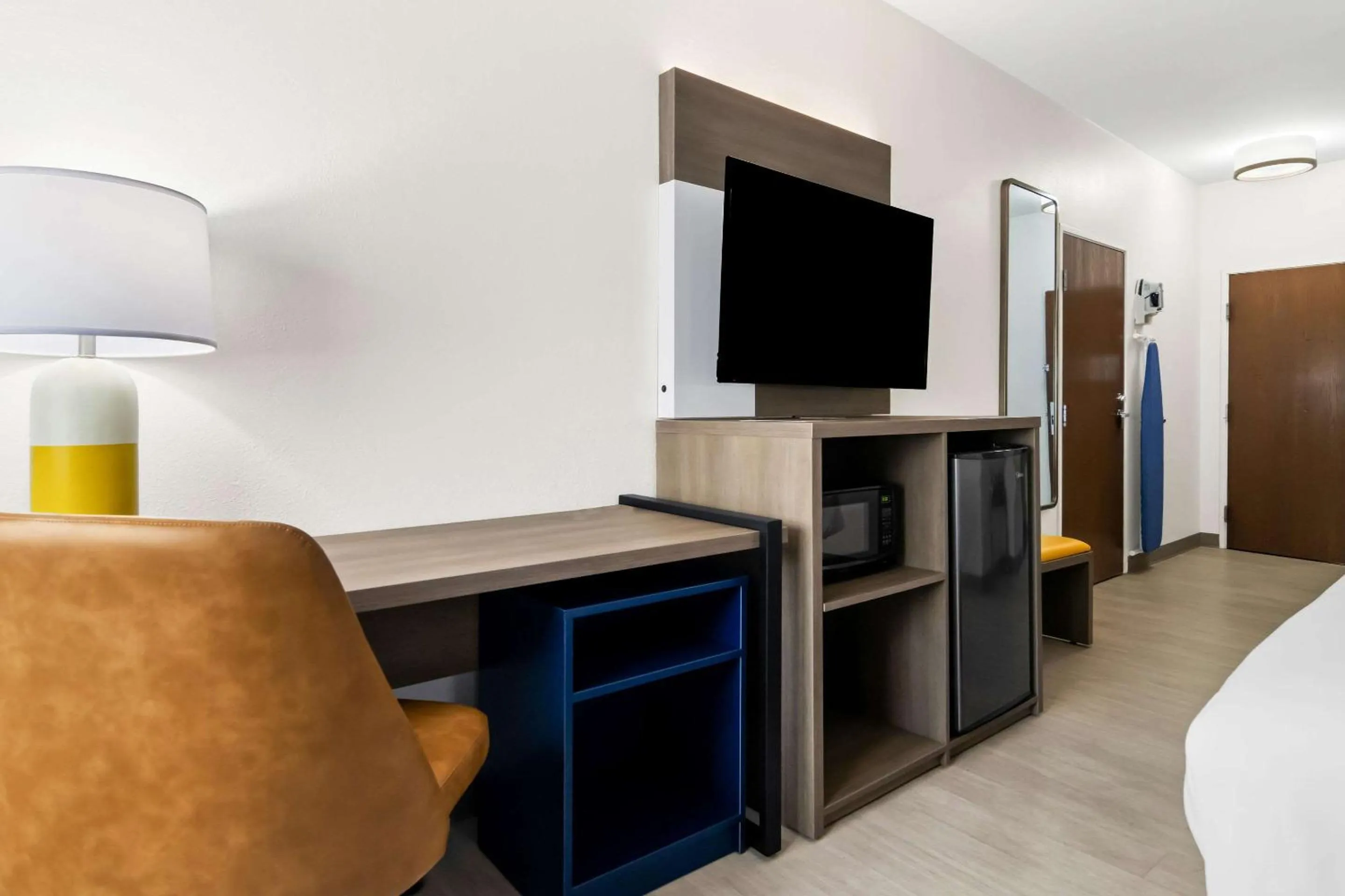 Bedroom, Bed in Comfort Inn Schereville