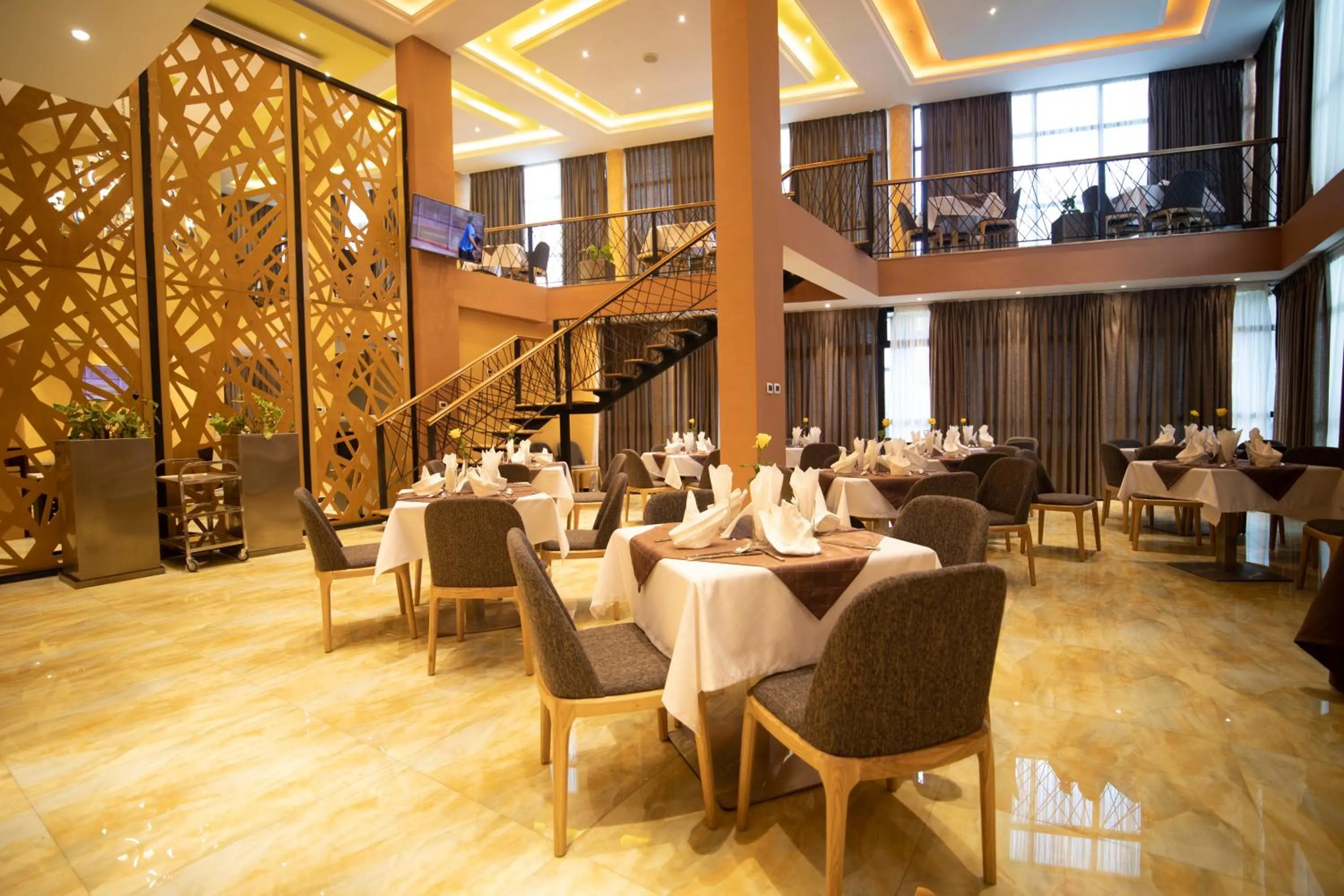 Restaurant/places to eat in Vamos Addis Hotel