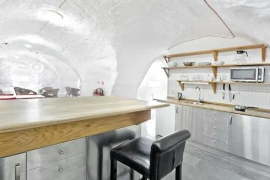 Ramilton Old Town Hostel