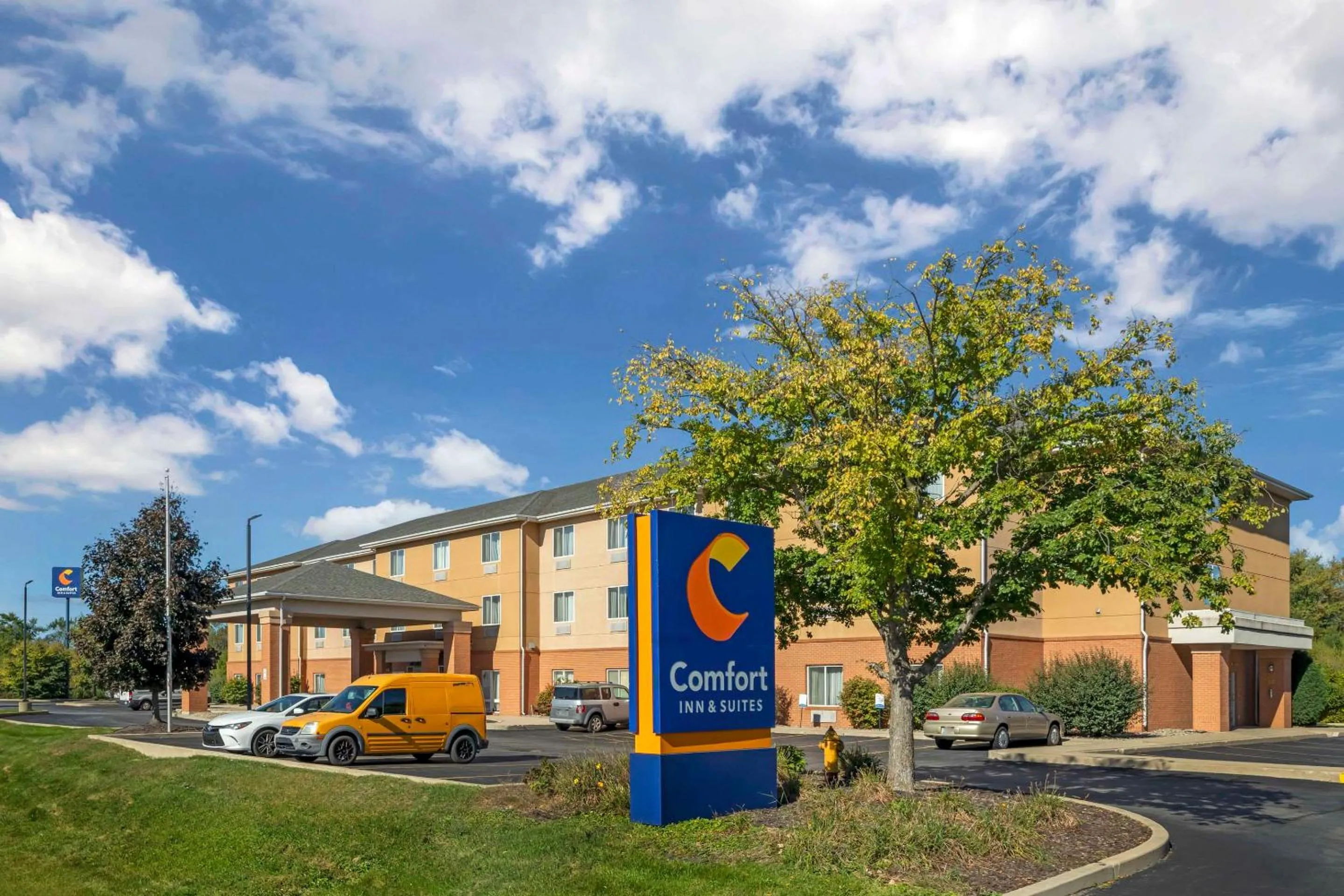 Property building in Comfort Inn & Suites Porter near Indiana Dunes