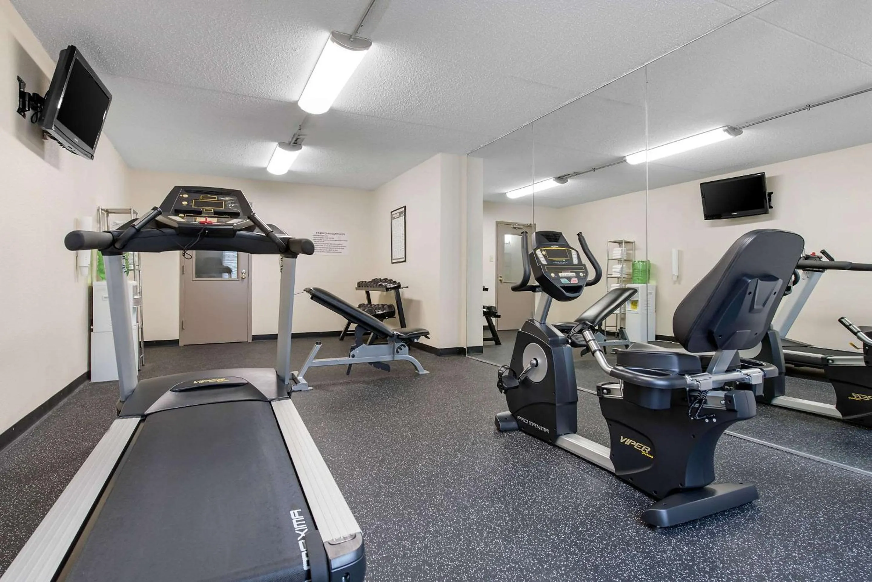 Fitness centre/facilities in Quality Inn & Suites Lafayette I-65