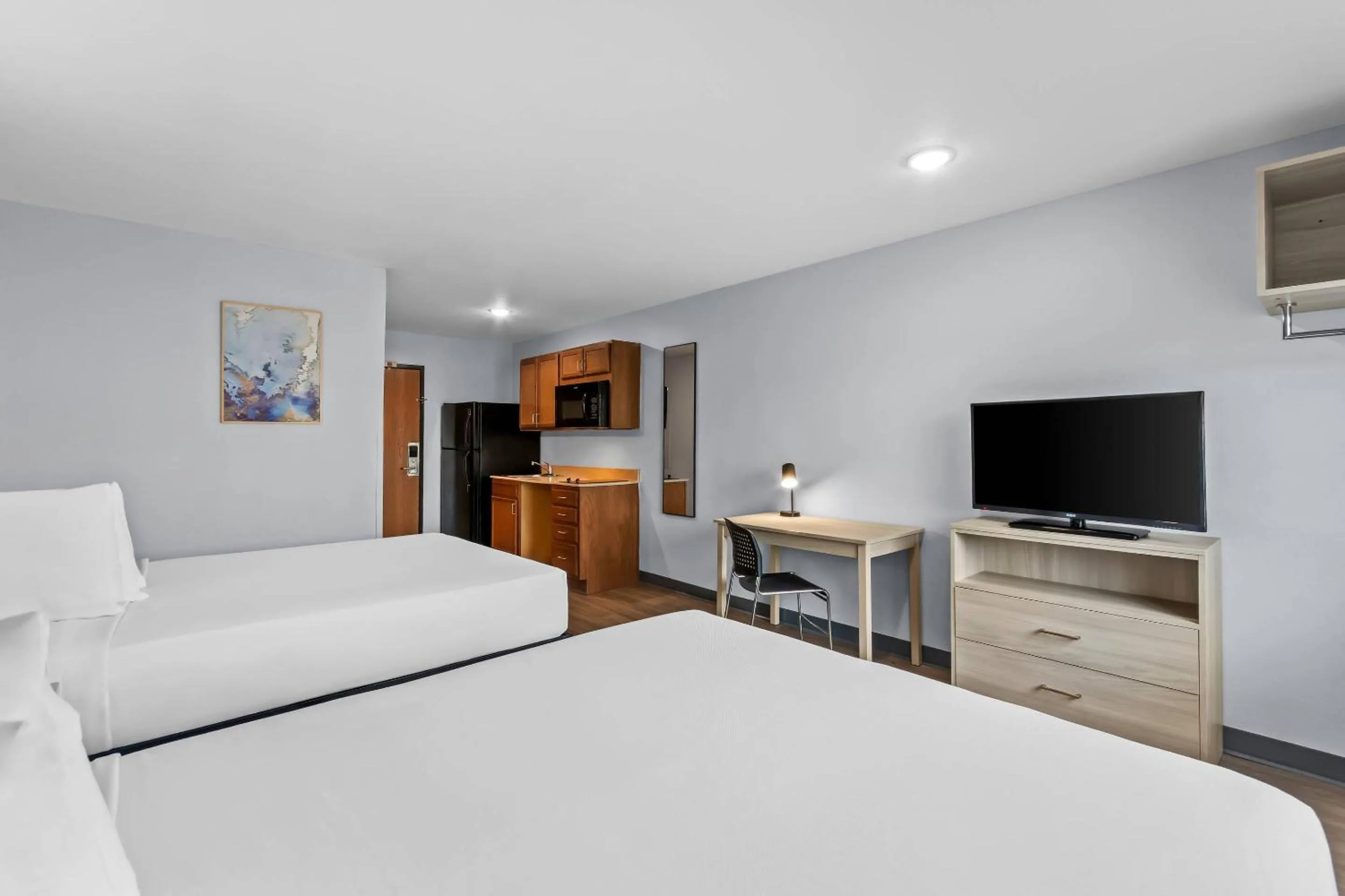 Bedroom, Bed in Suburban Studios Clarksville-Louisville North