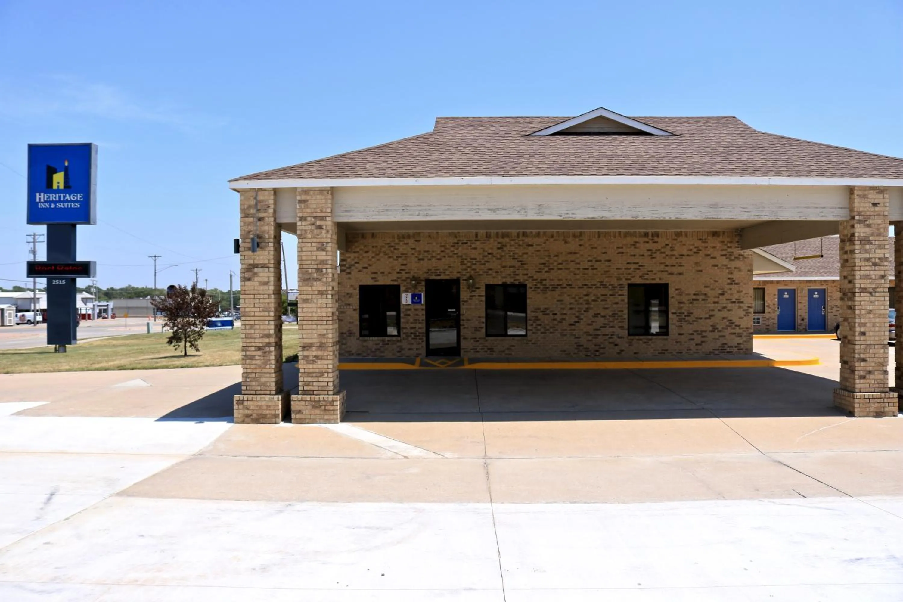 Property building in Heritage Inn & Suites