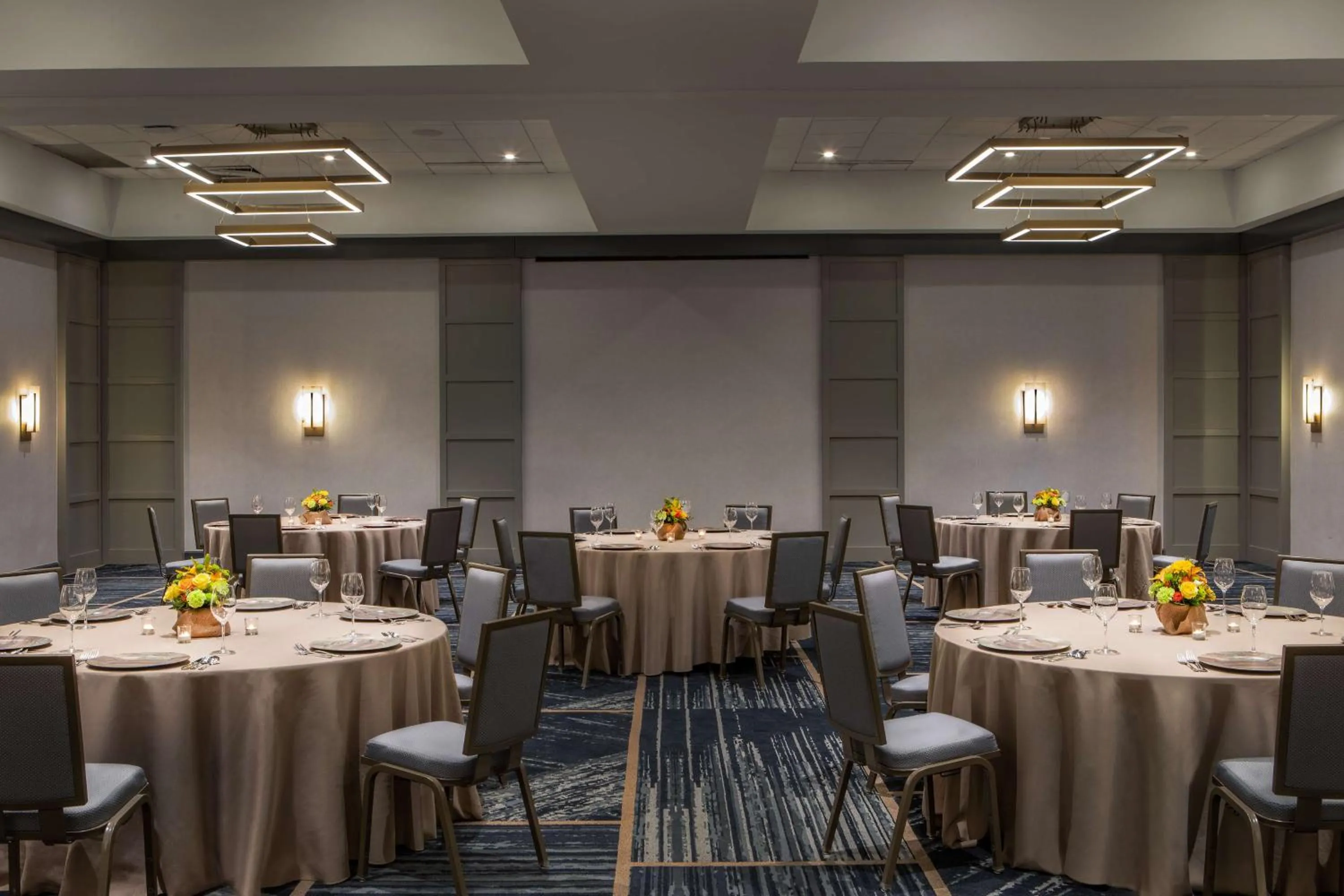 Meeting/conference room in DoubleTree by Hilton Washington DC North/Gaithersburg