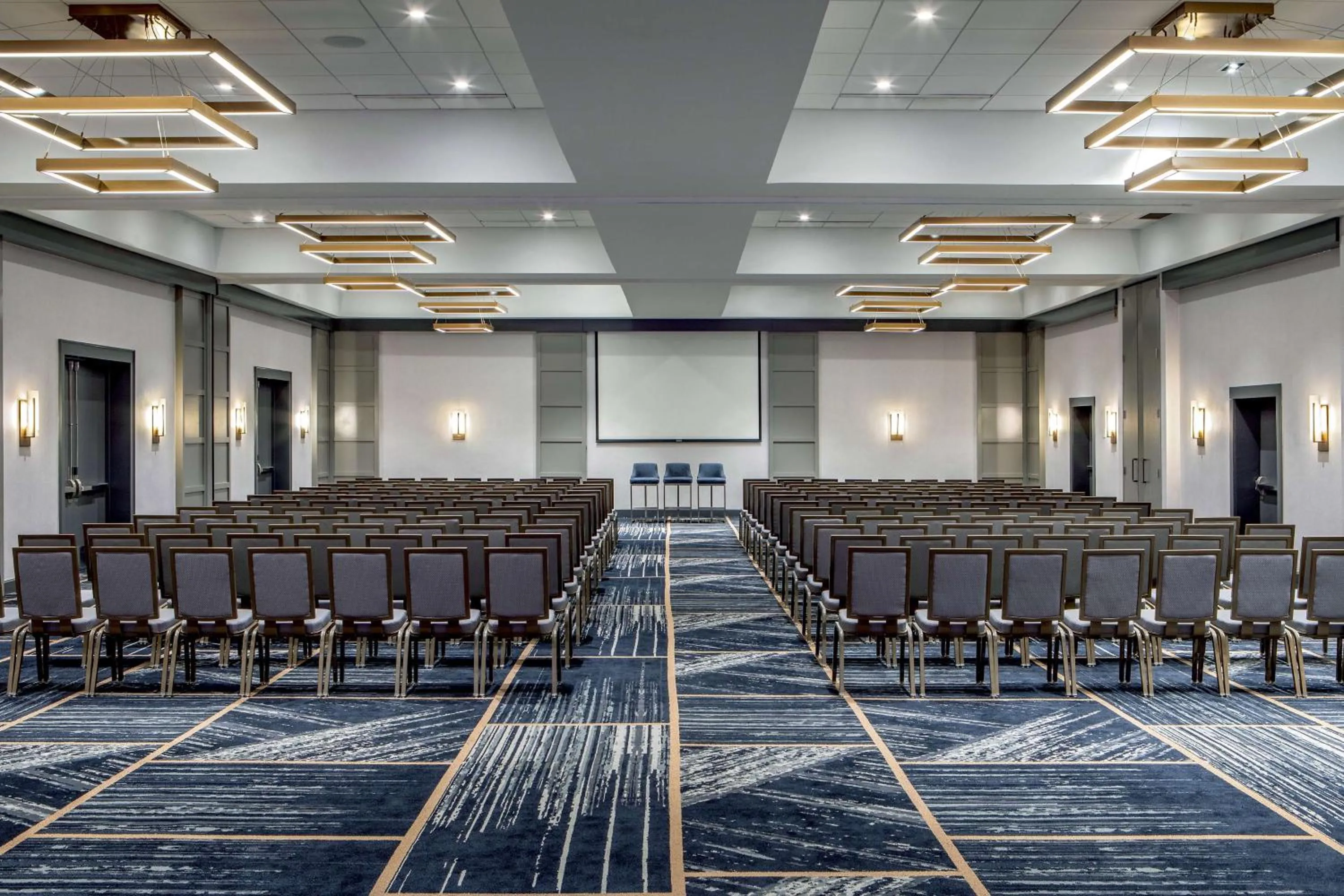 Meeting/conference room in DoubleTree by Hilton Washington DC North/Gaithersburg