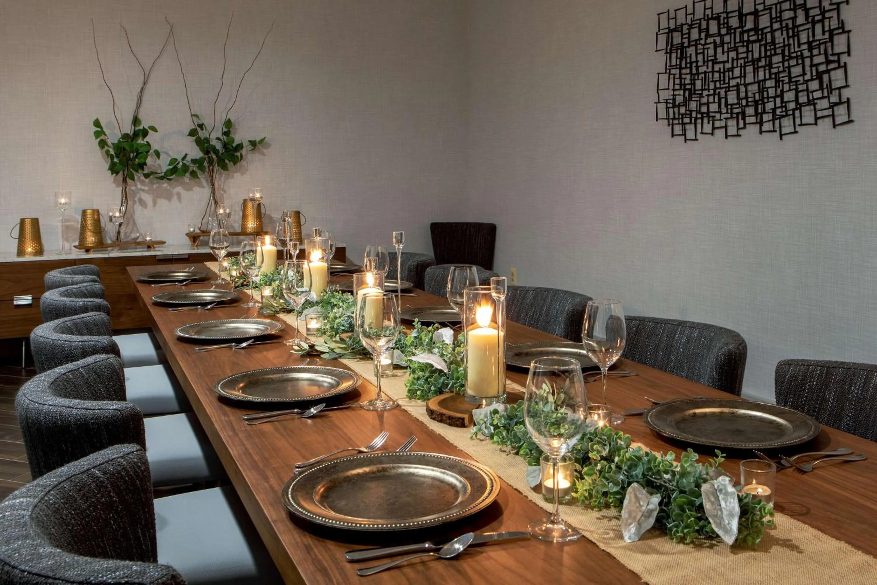 Restaurant/places to eat in DoubleTree by Hilton Washington DC North/Gaithersburg