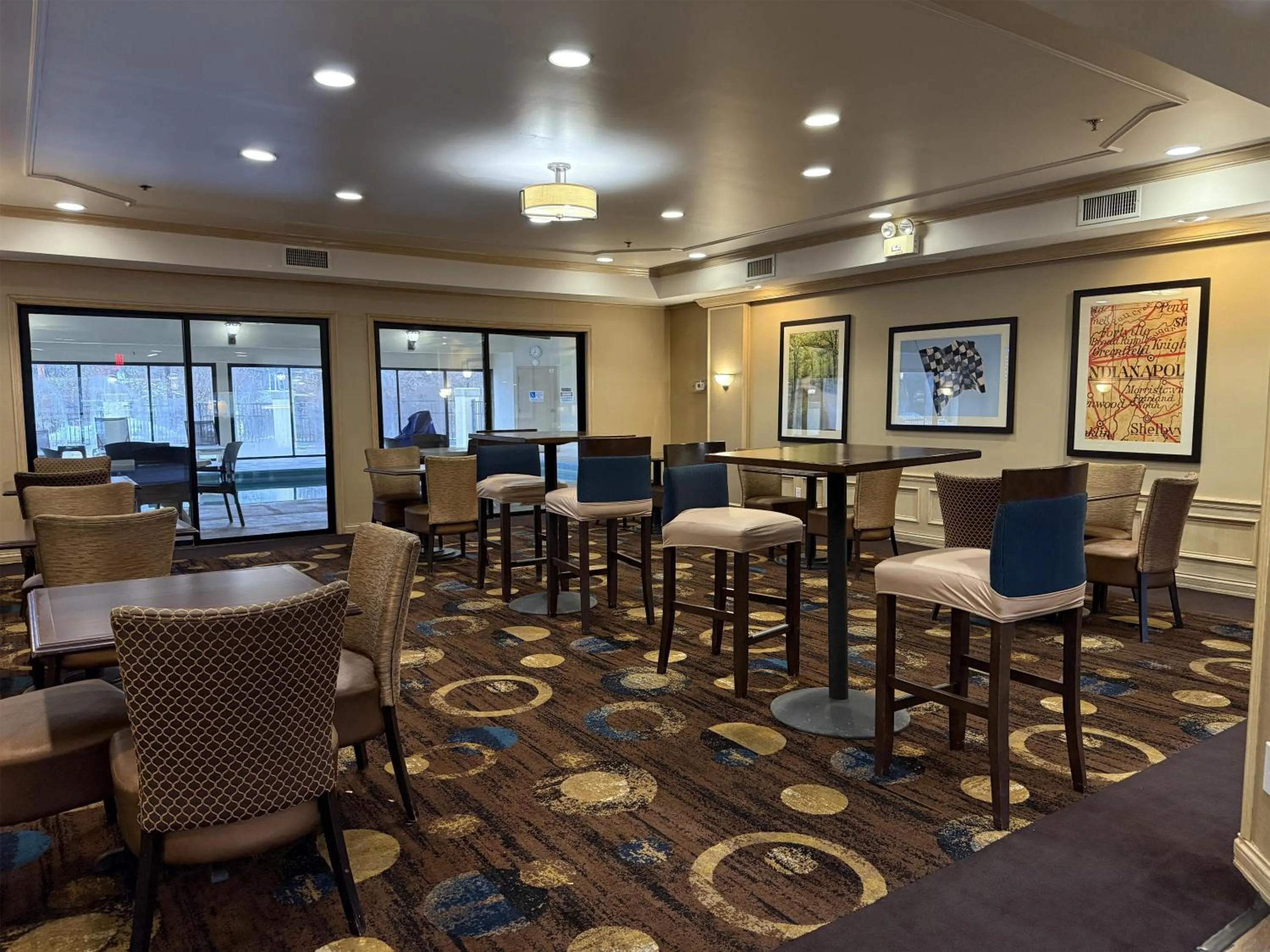 Breakfast in SureStay by Best Western Marion