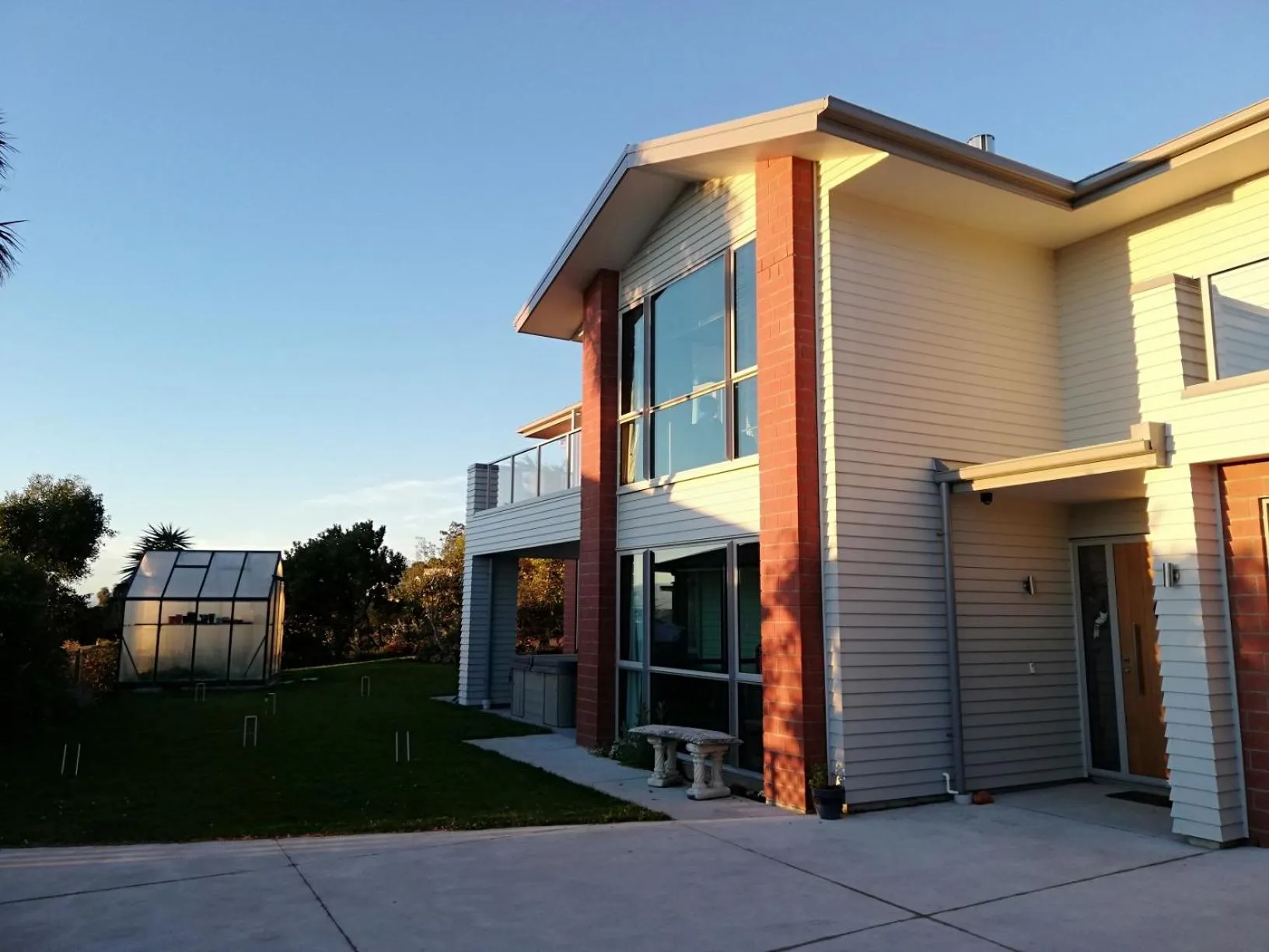 Property building in Whaka Heights