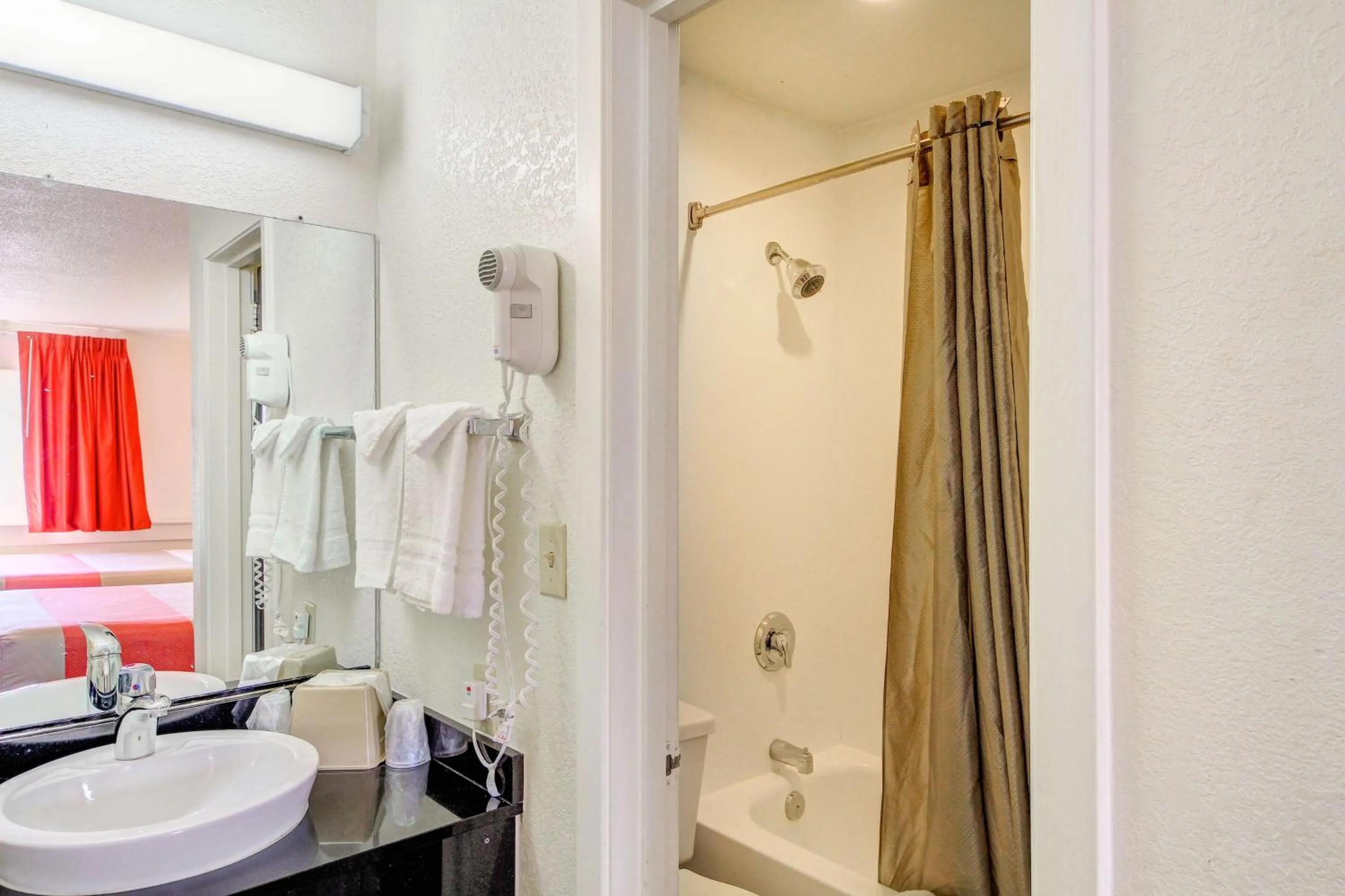 Shower in Motel 6-Wichita, KS