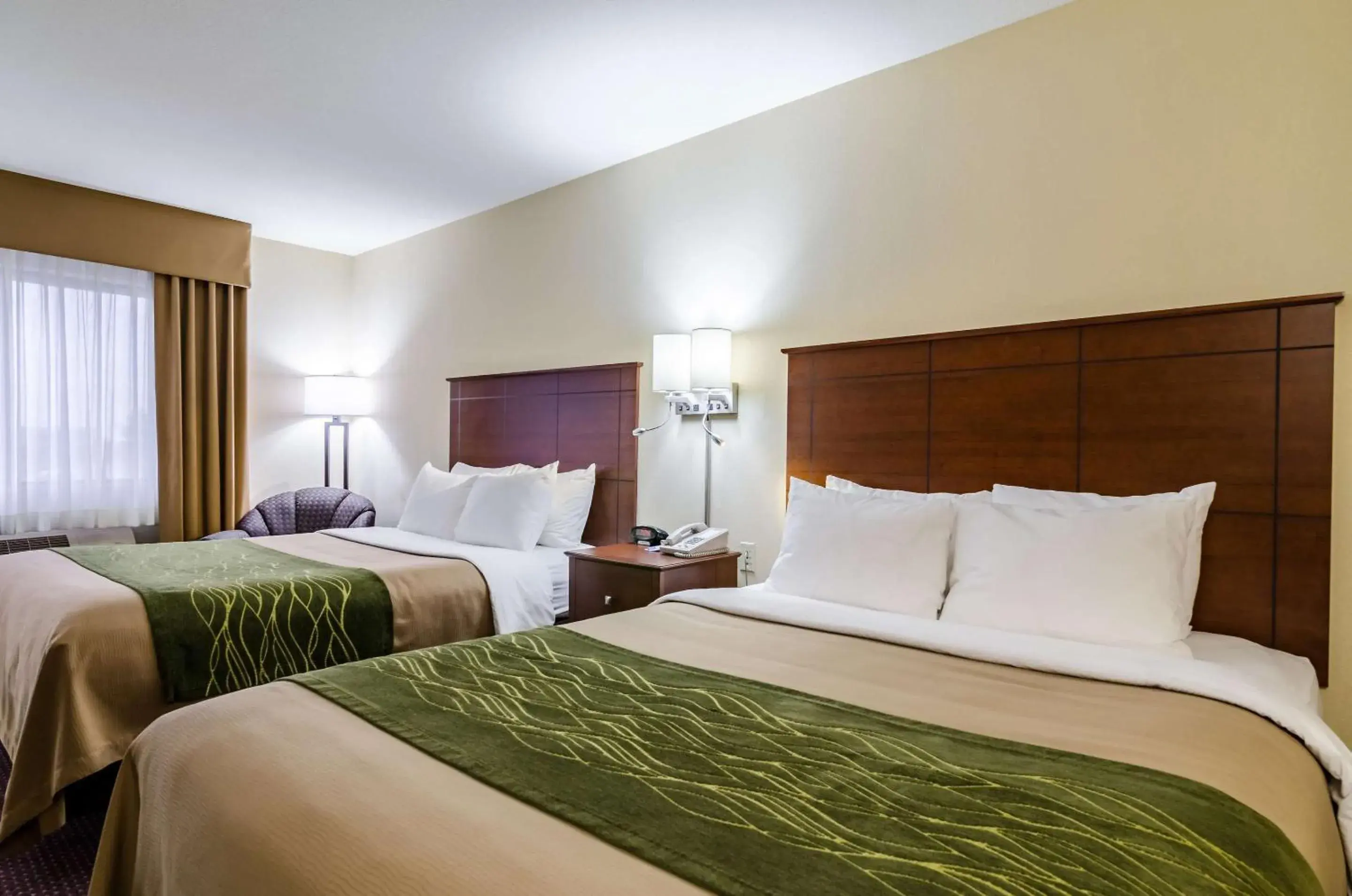 Queen Room with Two Queen Beds - Non-Smoking in Comfort Inn Colby Queen Room with Two Queen Beds - Non-Smoking in Comfort Inn Colby