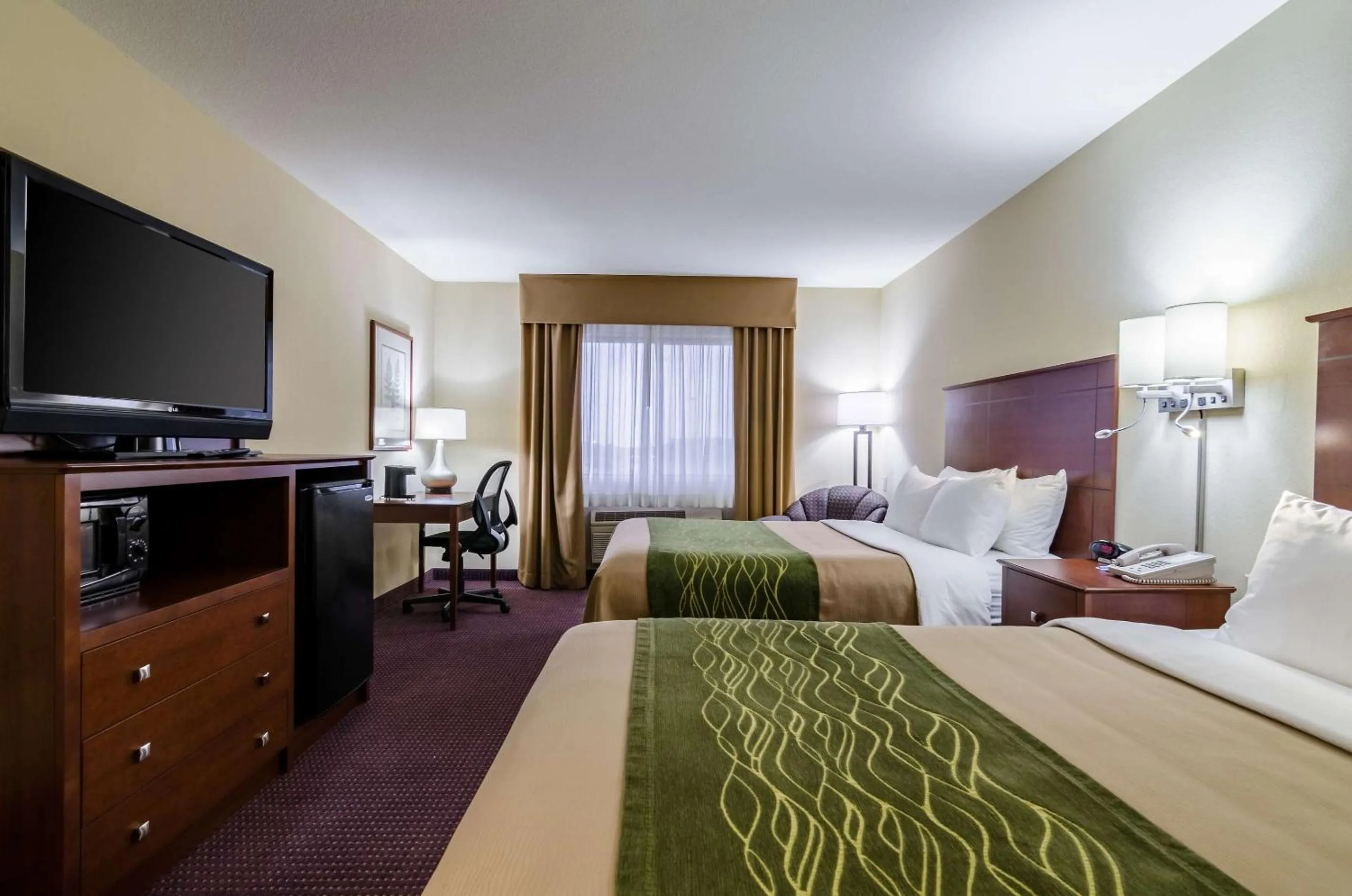 Bedroom, Bed in Comfort Inn Colby