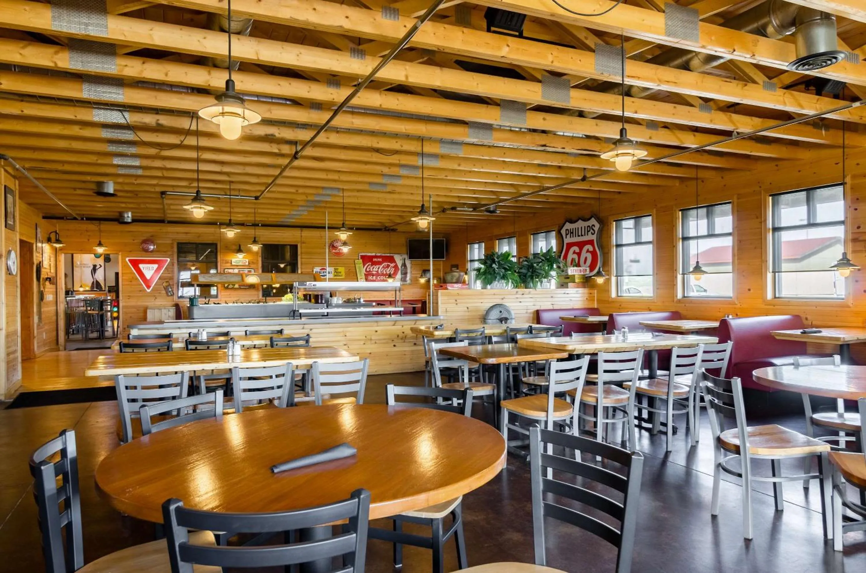 Restaurant/places to eat in Comfort Inn Colby