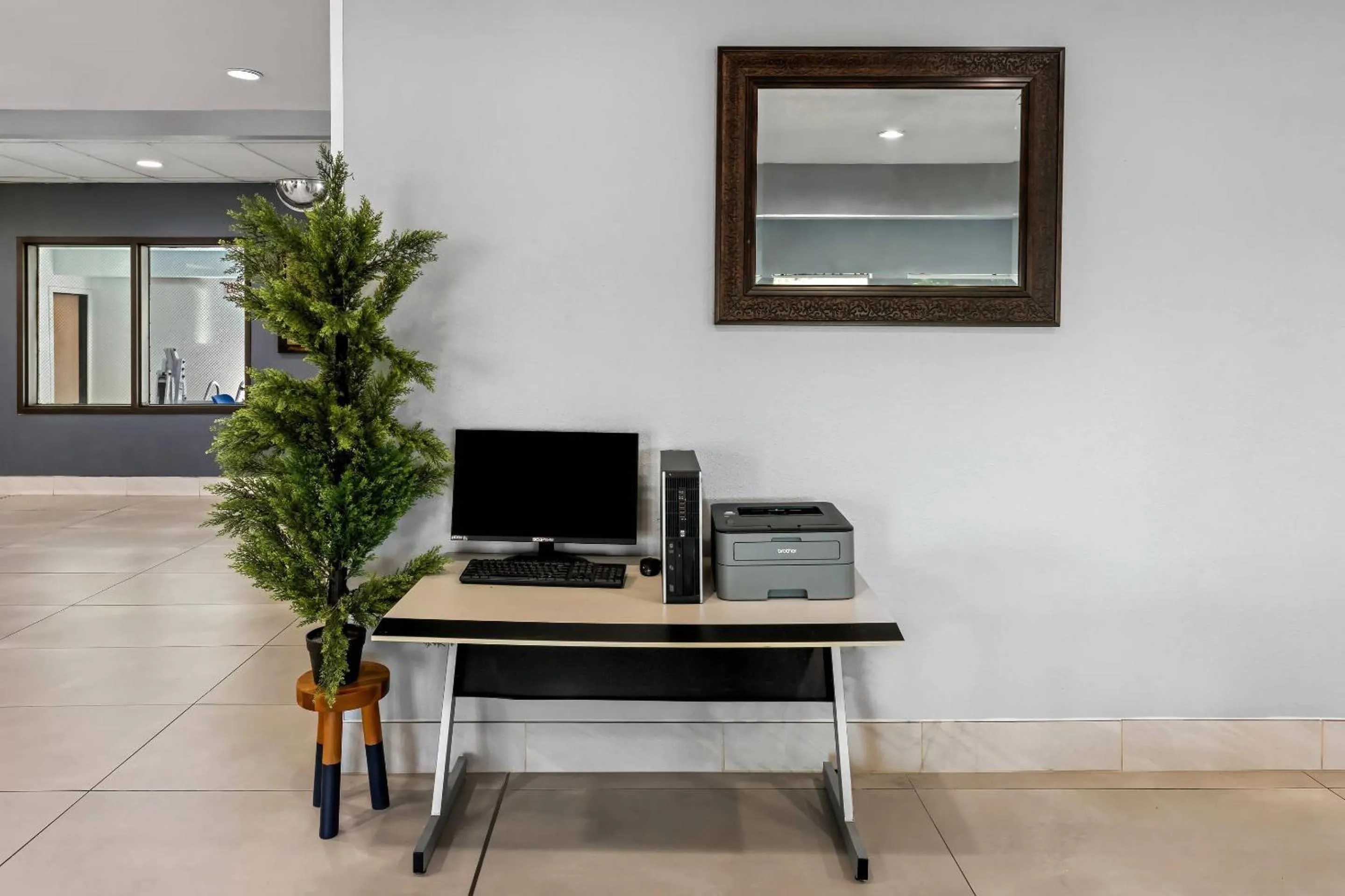 Business facilities in Quality Inn & Suites Manhattan