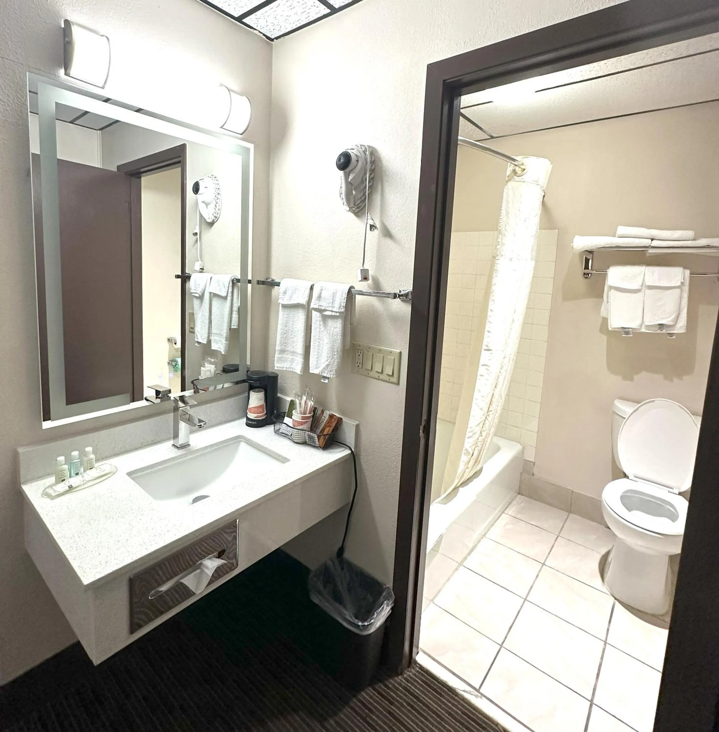 Bathroom in Sunflower Inn & Suites