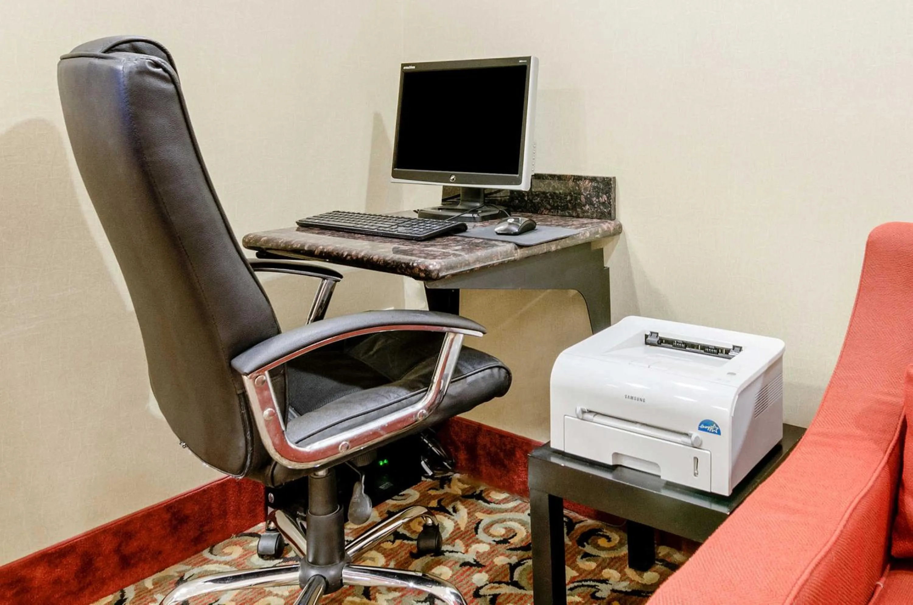 Area and facilities in Super 8 by Wyndham Great Bend