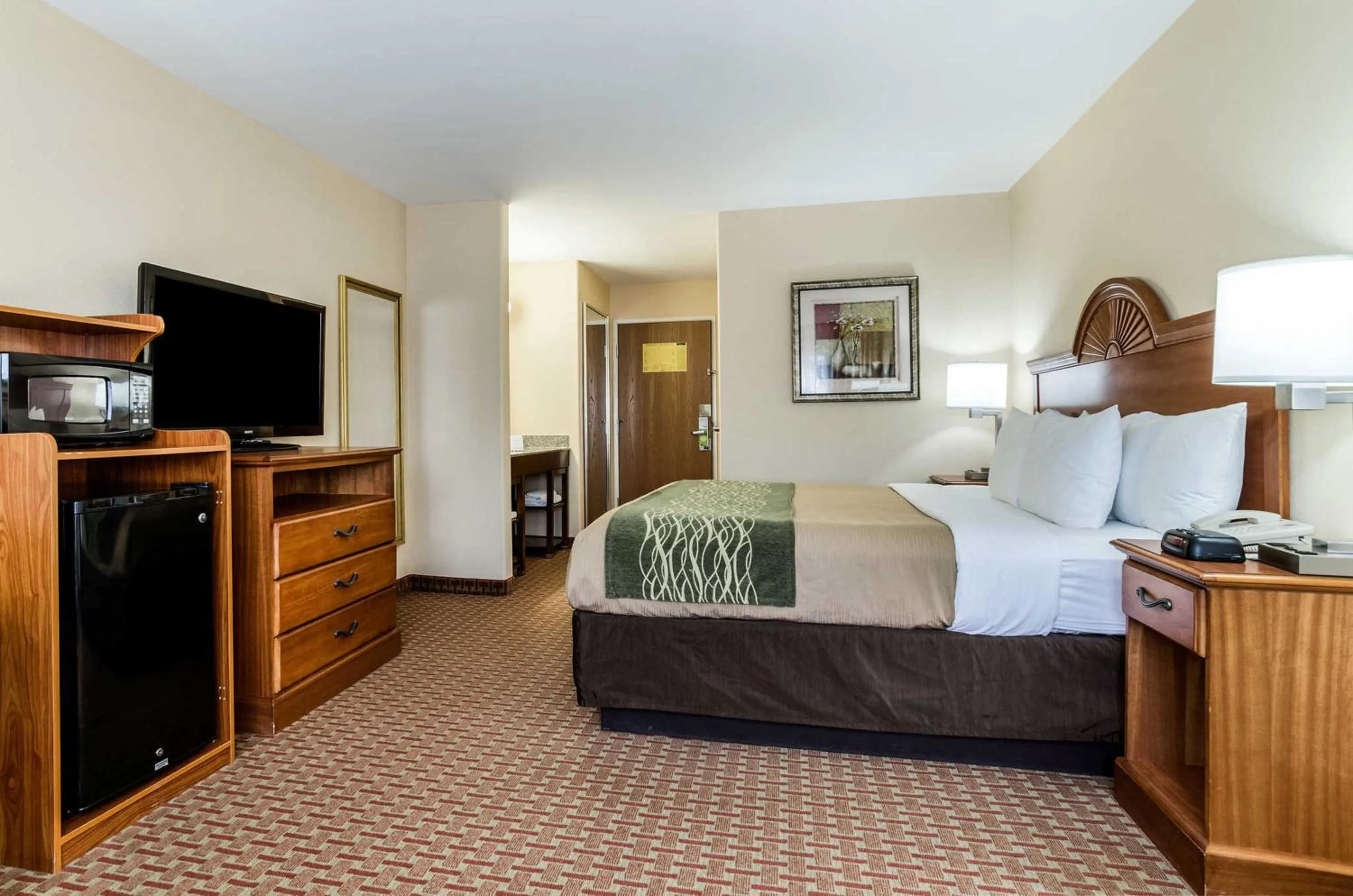 Bedroom, Bed in Super 8 by Wyndham Great Bend