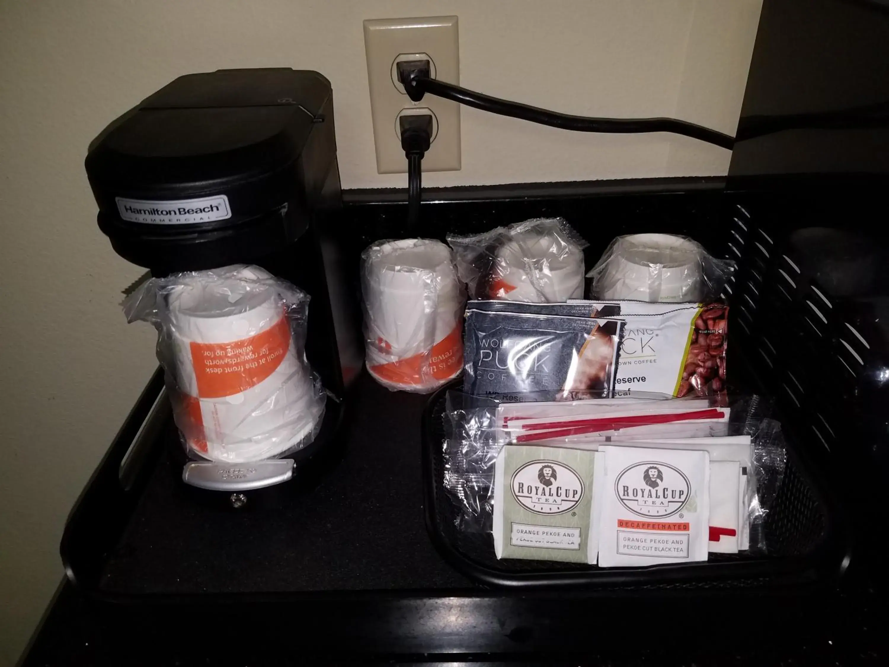 Accessible King Suite with Sofabed - Non Smoking in Comfort Suites Topeka Northwest Accessible King Suite with Sofabed - Non Smoking in Comfort Suites Topeka Northwest