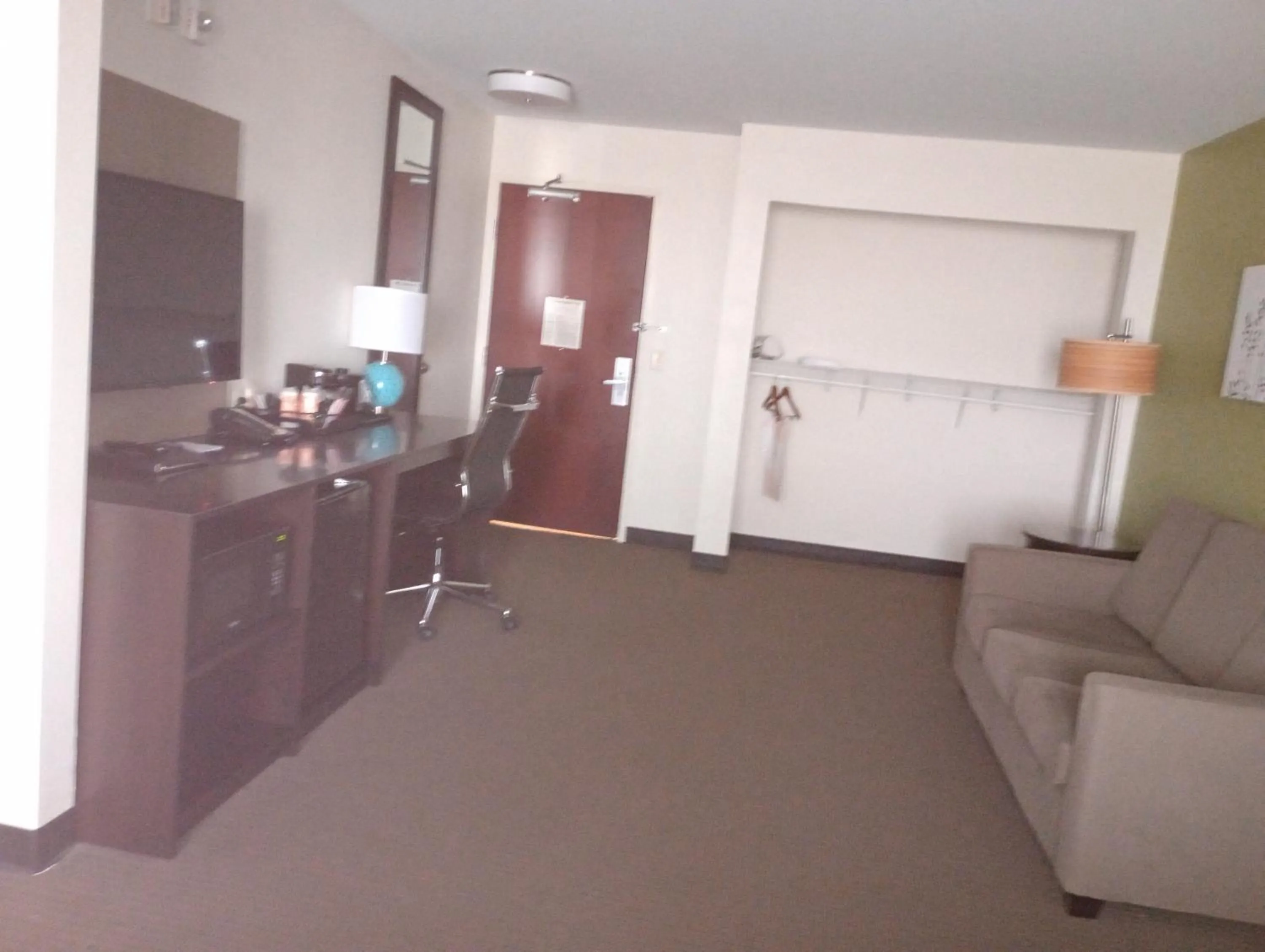 Living room in Sleep Inn & Suites Oakley I-70