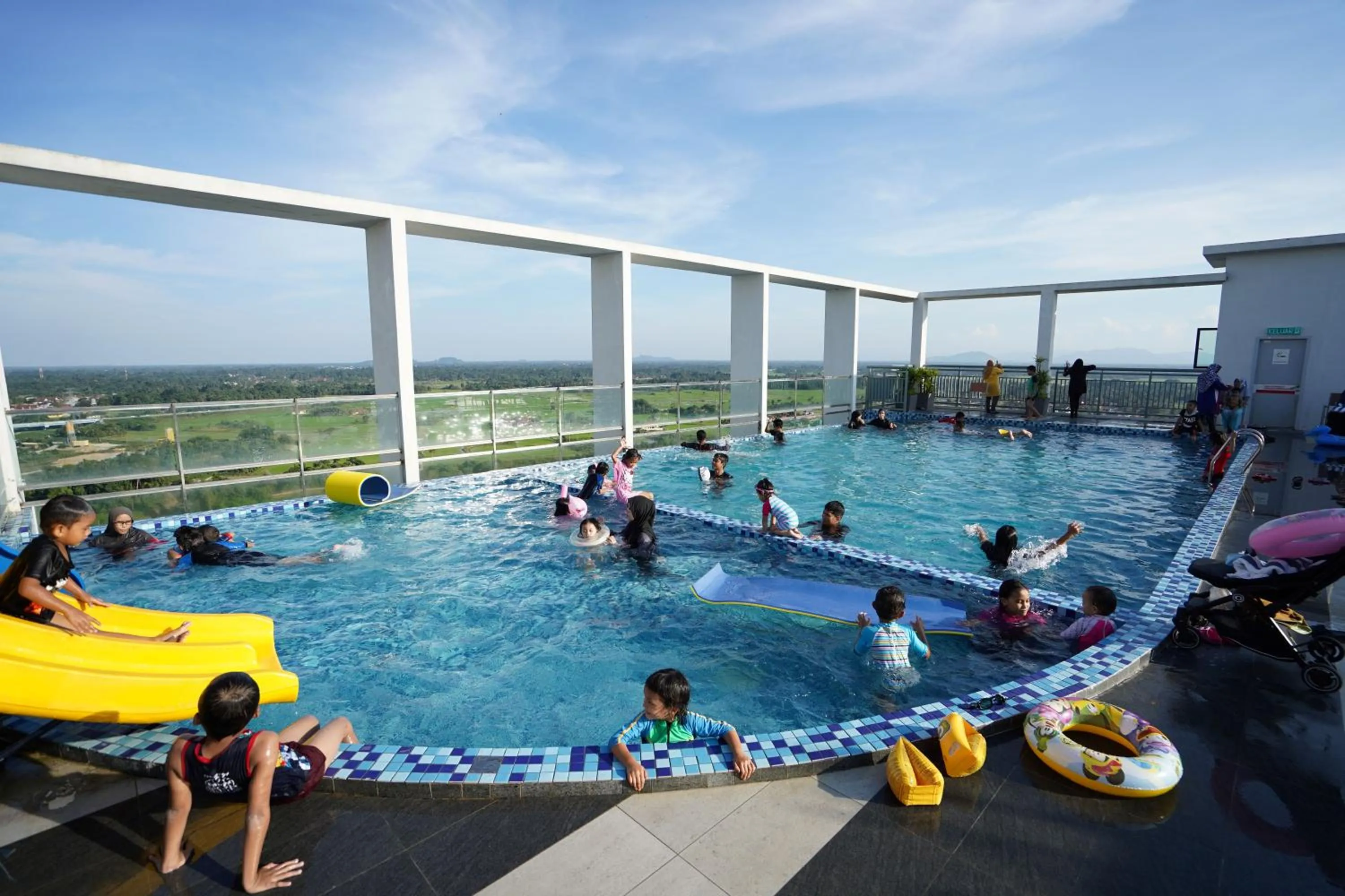 Swimming pool in H Elite Design Hotel