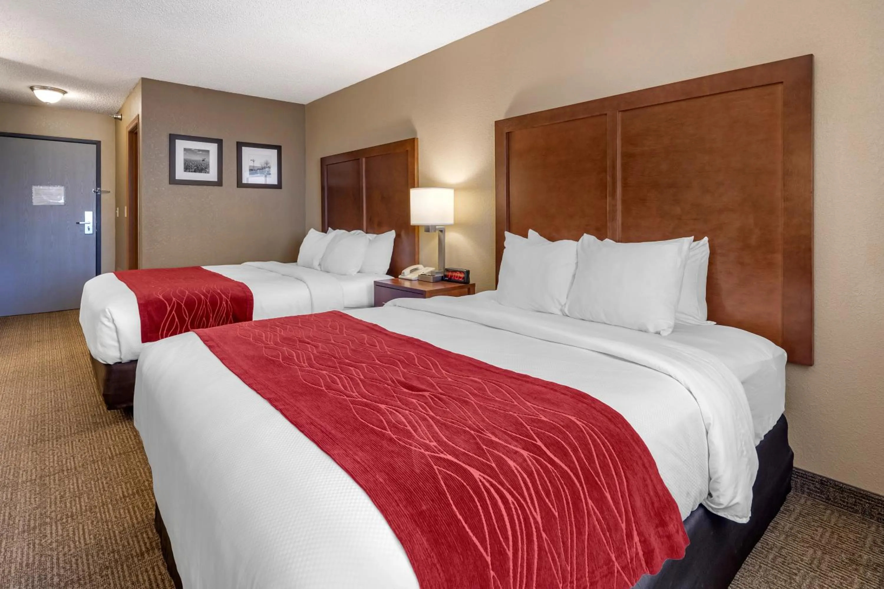 Bedroom, Bed in Comfort Inn & Suites Hays I-70