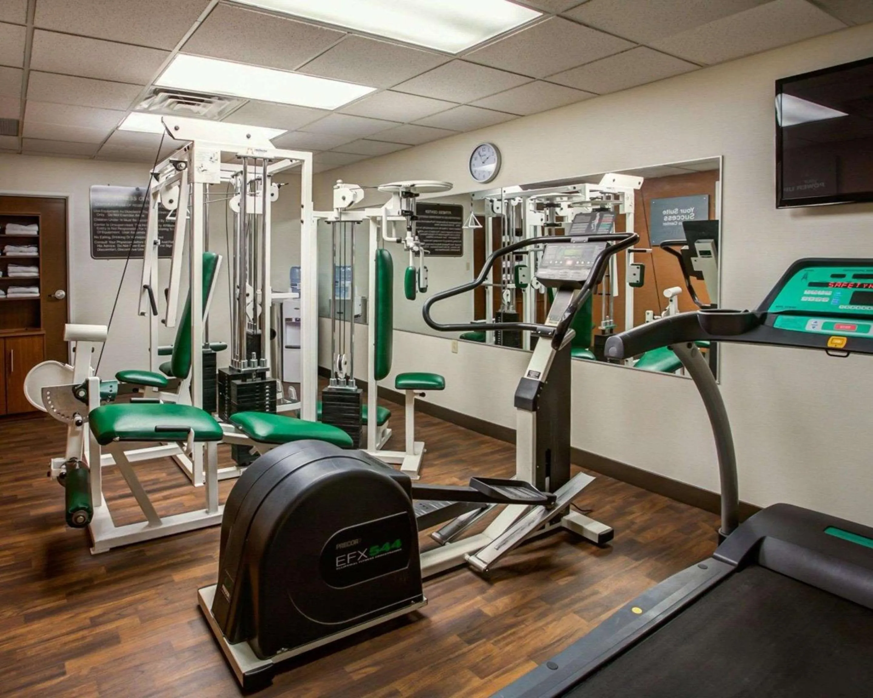 Fitness centre/facilities in Comfort Suites Georgetown
