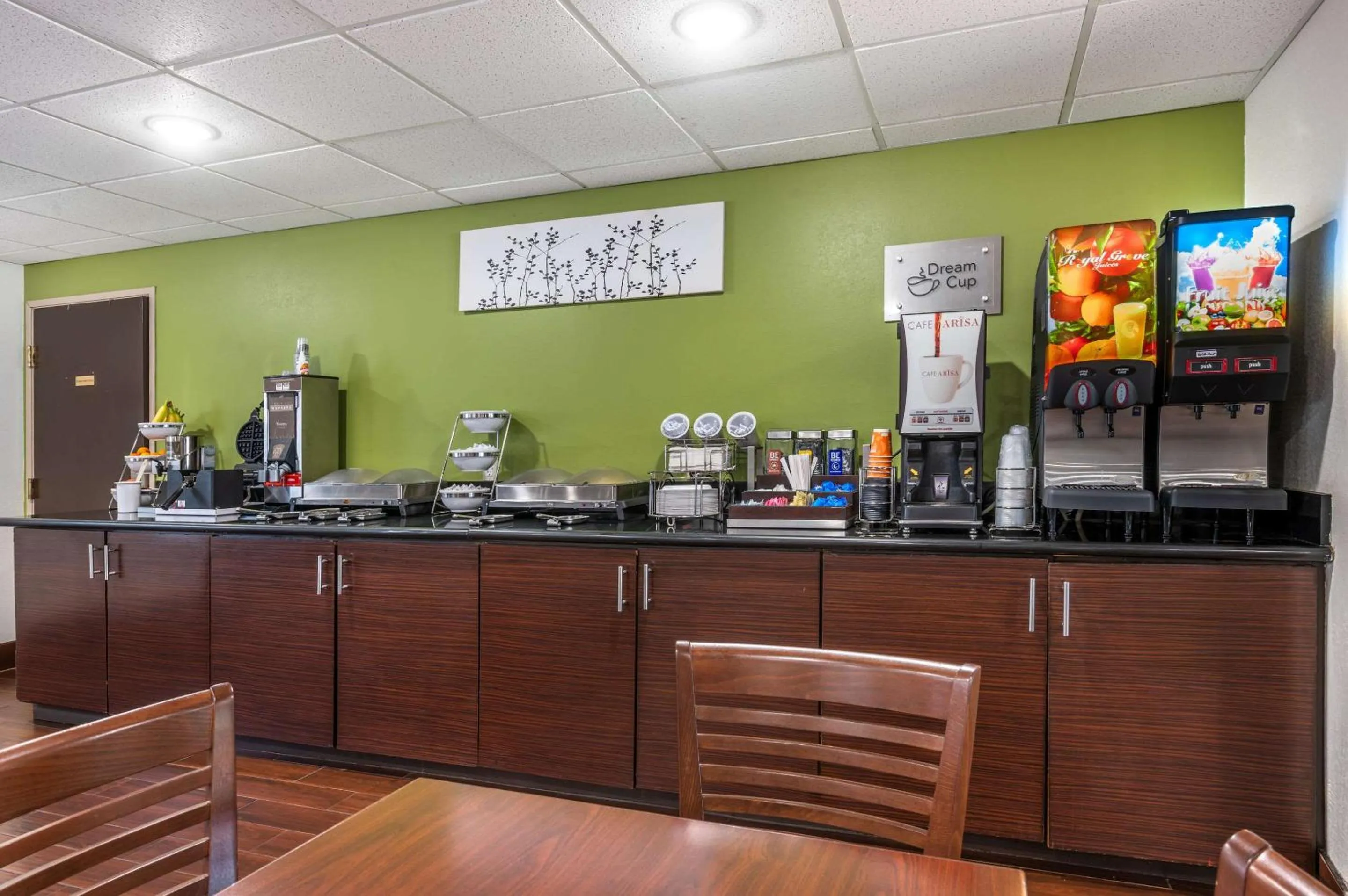 Breakfast in Sleep Inn Henderson-Evansville South